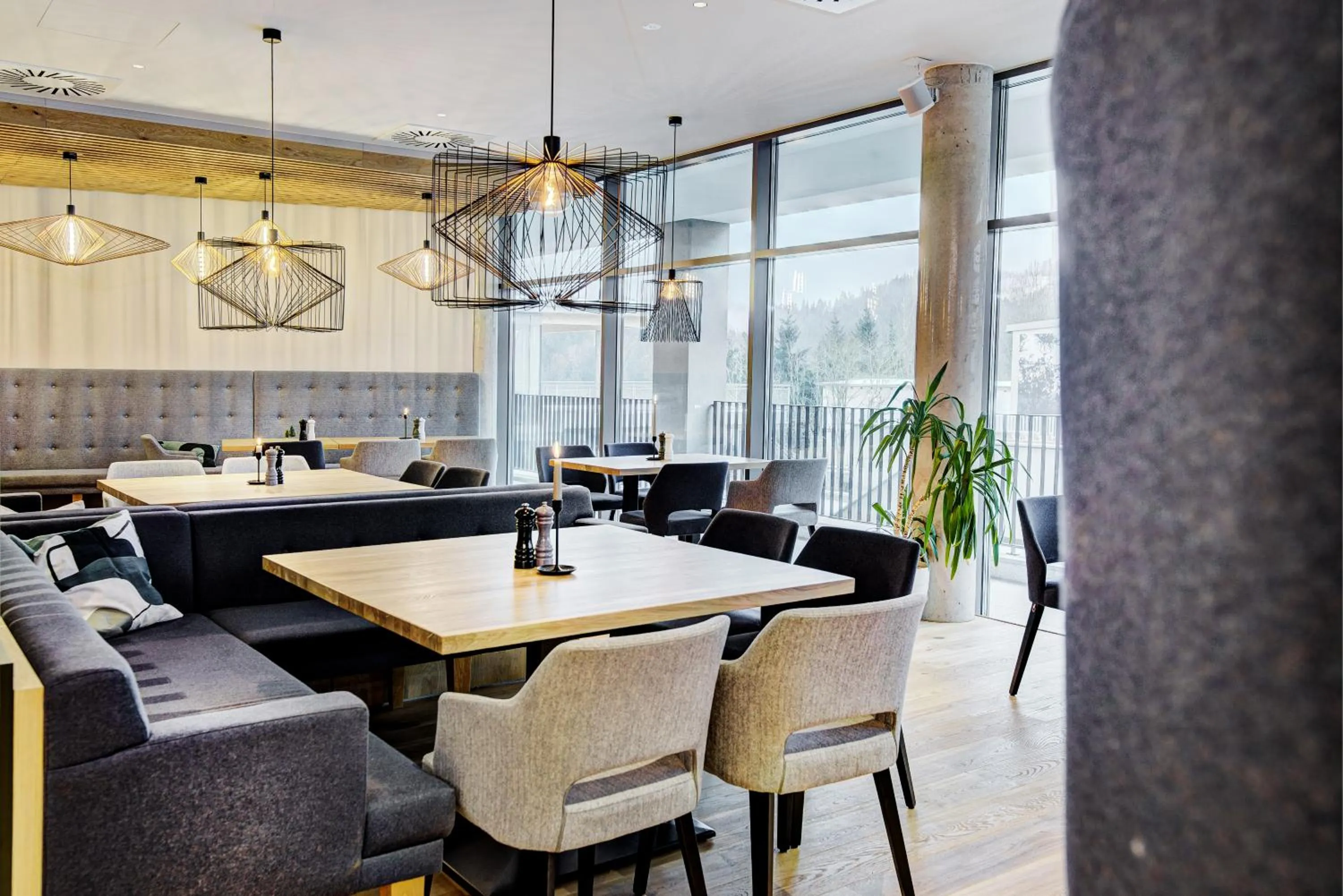 Restaurant/places to eat in Königswieser Hof