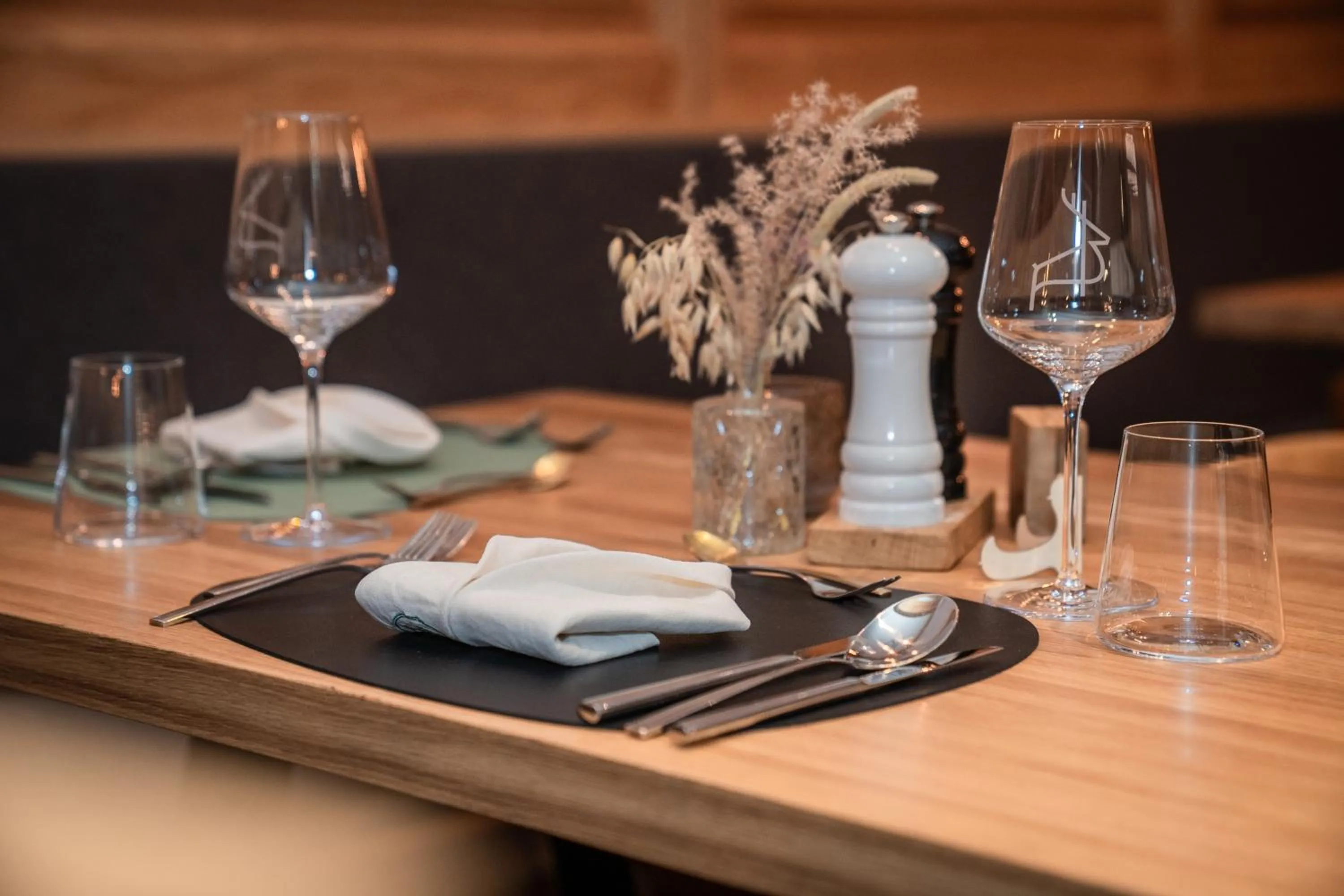 Restaurant/places to eat in Königswieser Hof