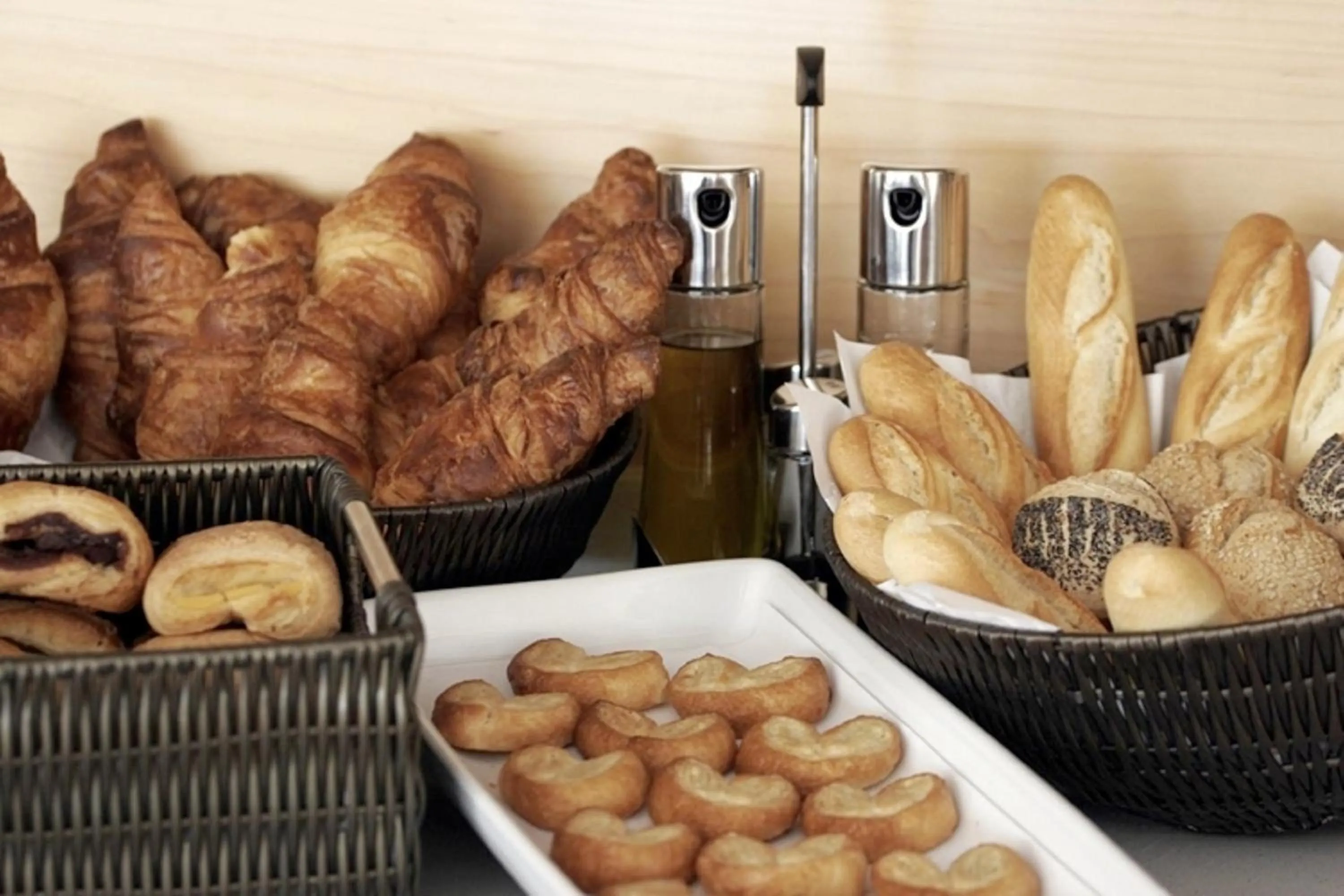 Breakfast in Hotel Holiday Inn Express Madrid-Rivas by IHG