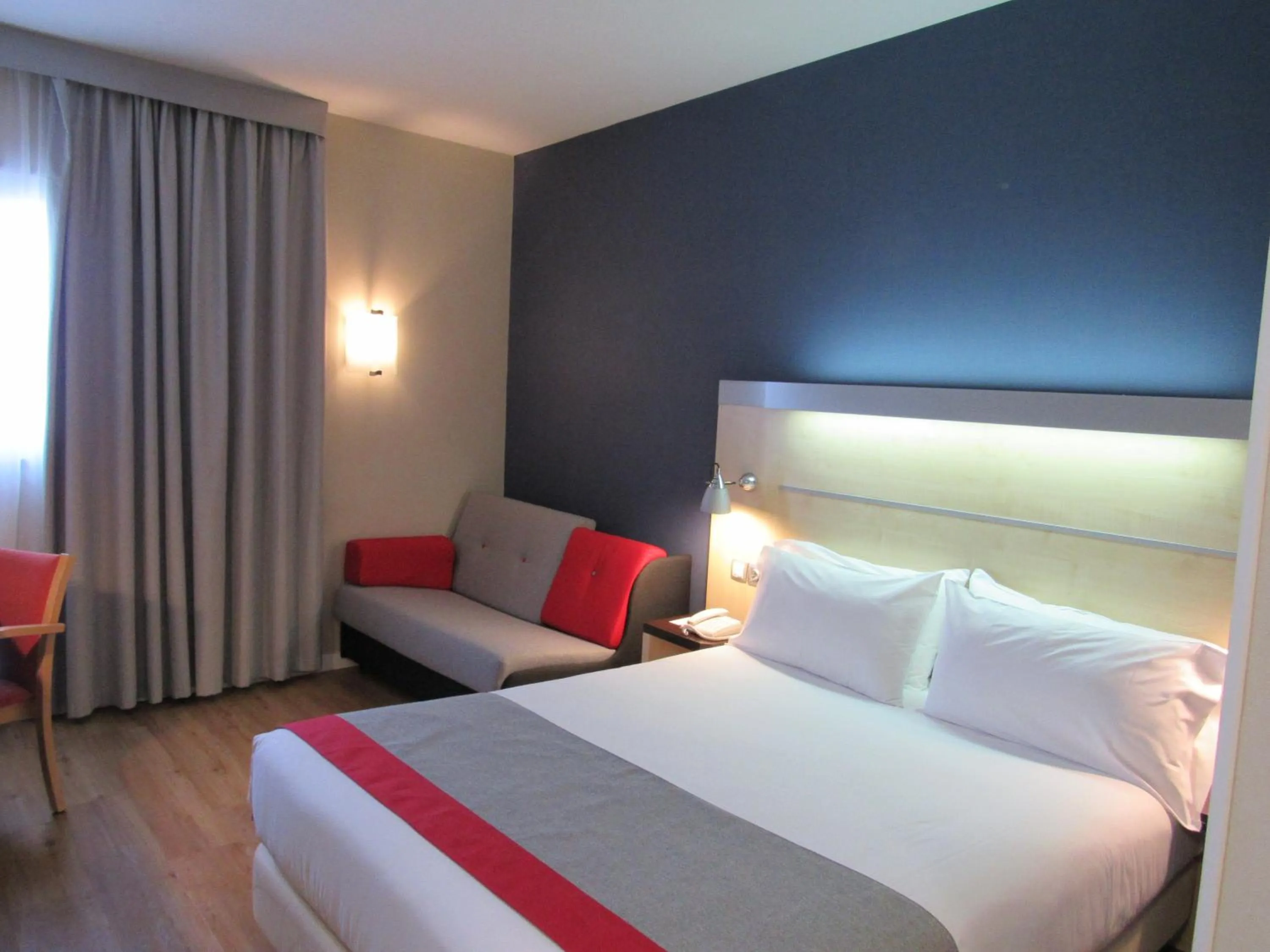 Decorative detail, Bed in Holiday Inn Express Alcobendas by IHG