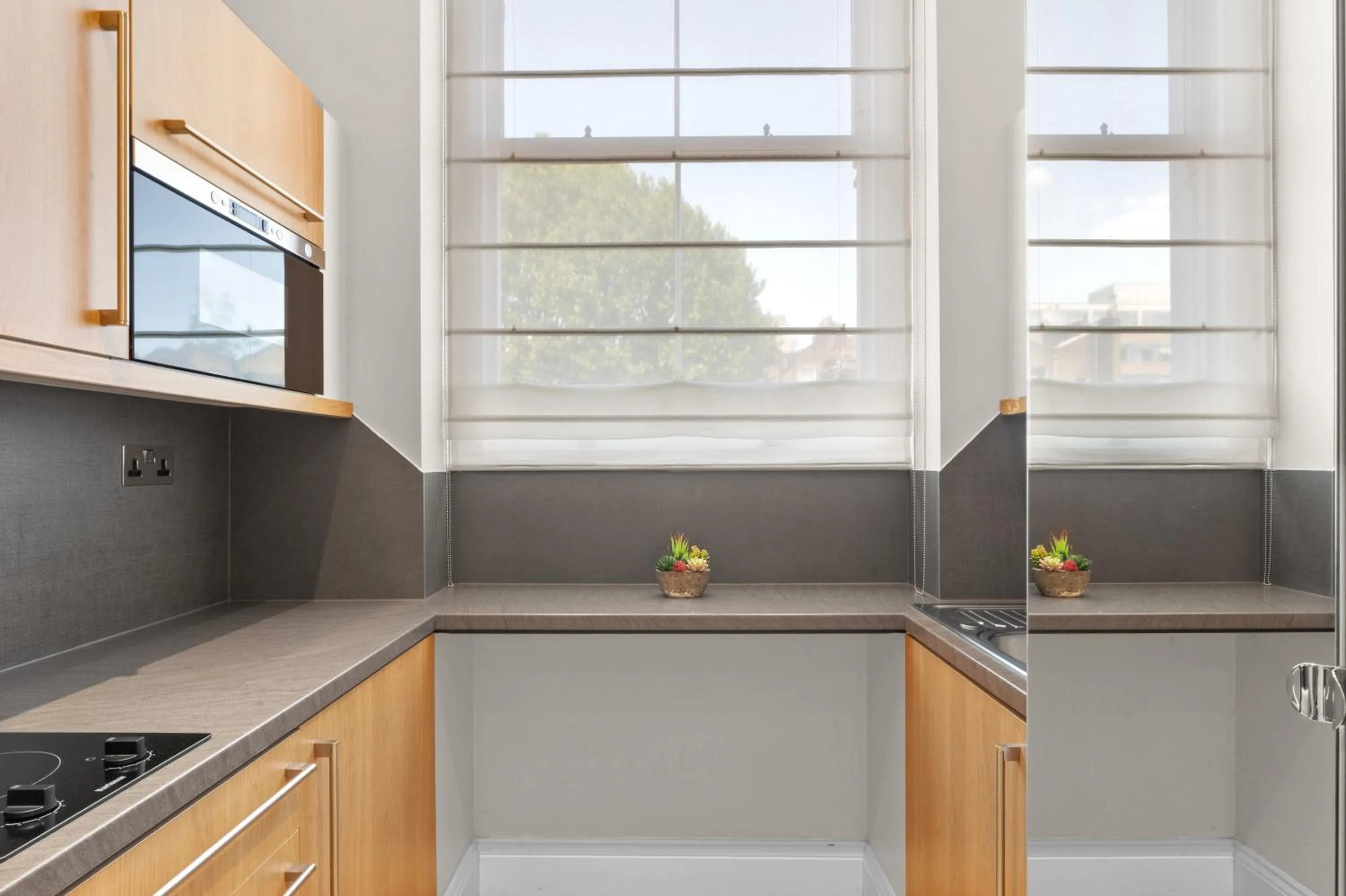 Kitchen or kitchenette in Cleveland Residences Russell Square