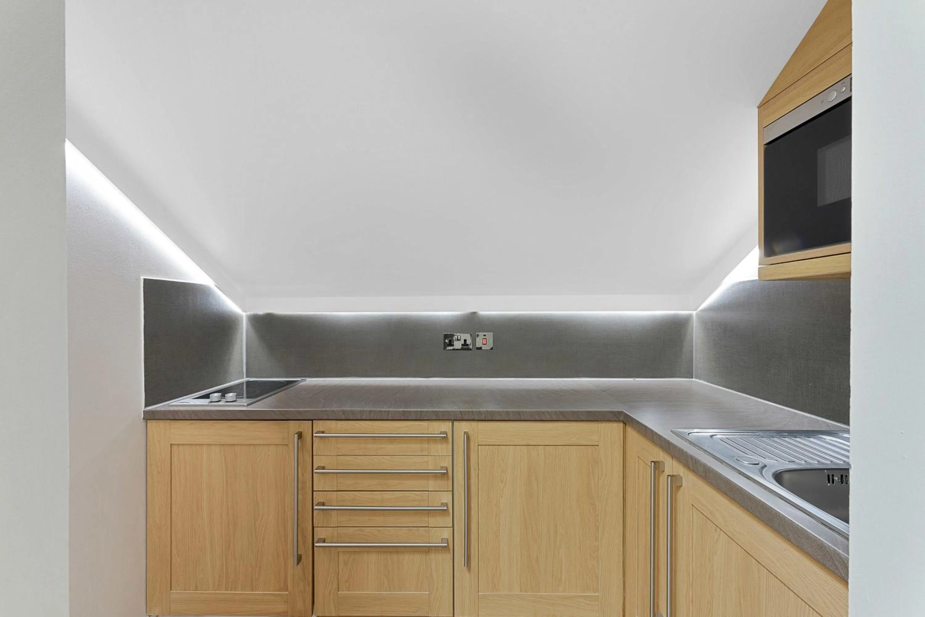 Kitchen or kitchenette in Cleveland Residences Russell Square