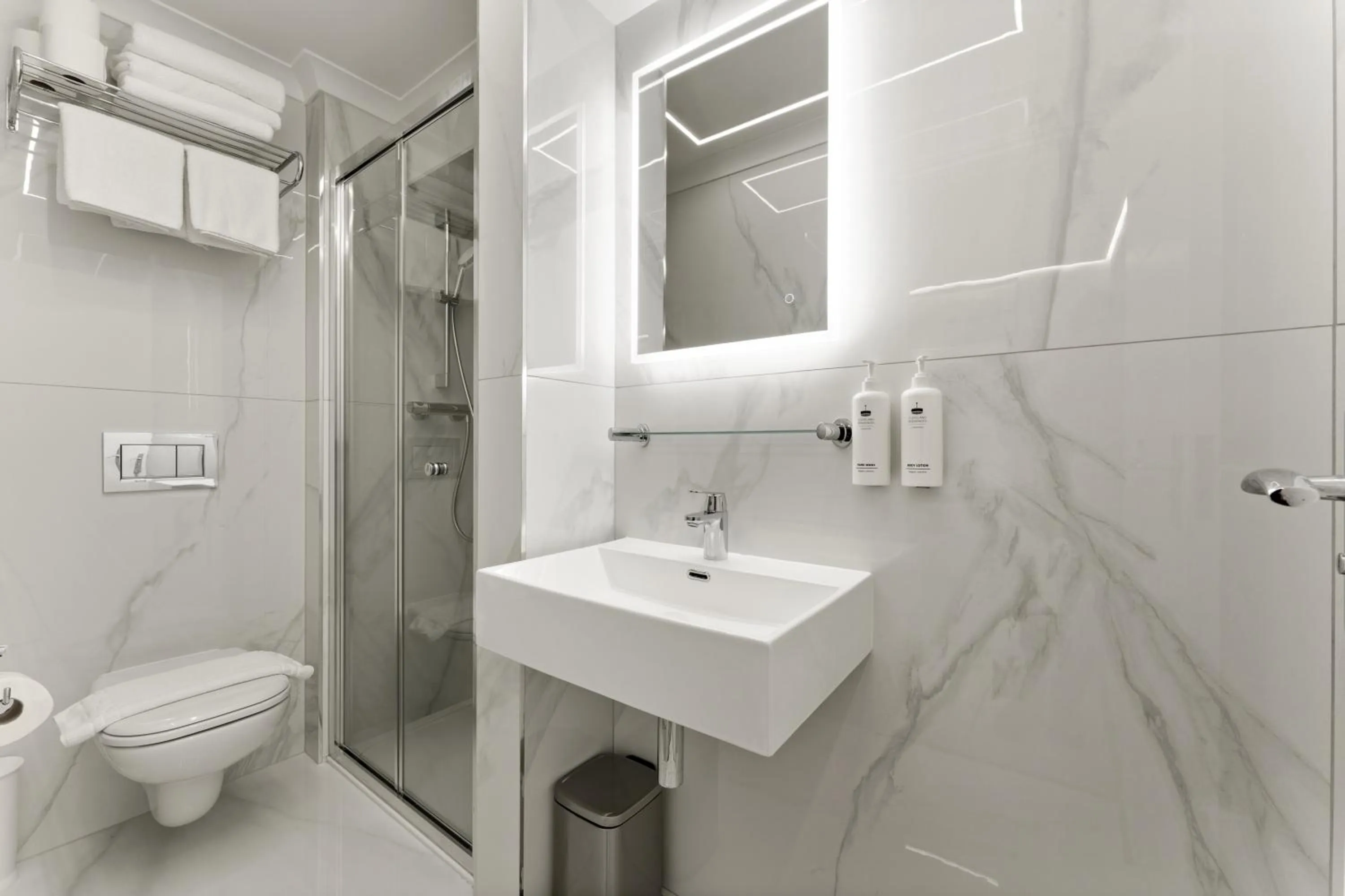 Bathroom in Cleveland Residences Russell Square