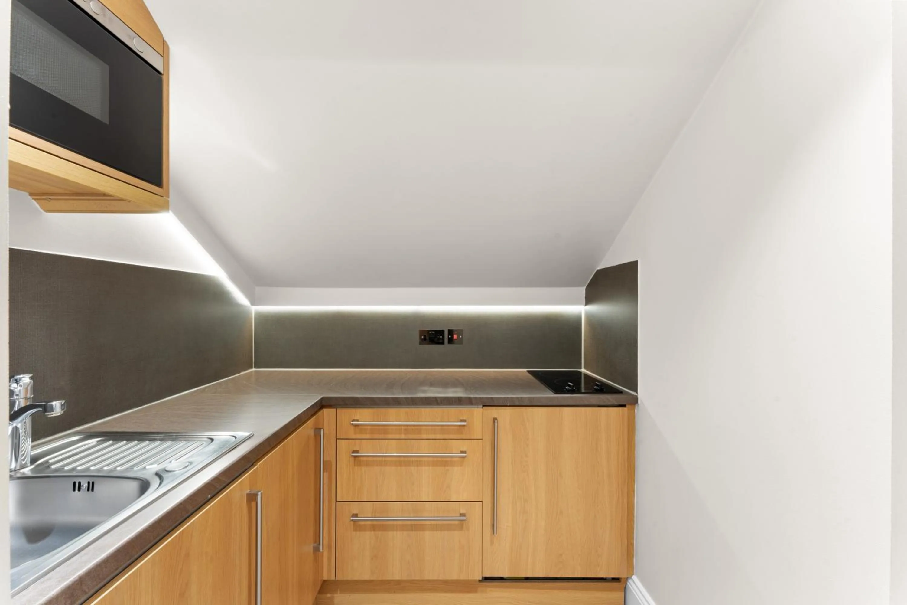 Kitchen or kitchenette in Cleveland Residences Russell Square