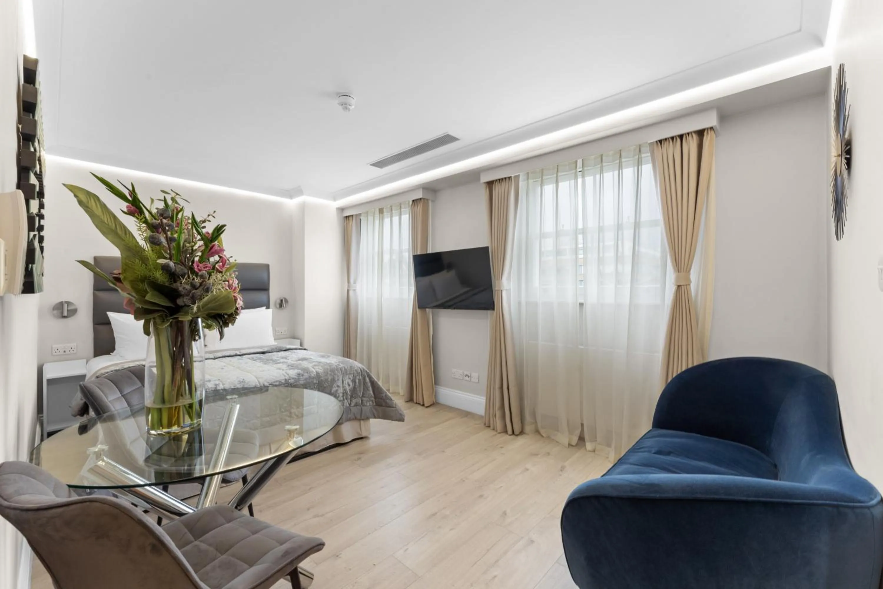 Bed in Cleveland Residences Russell Square