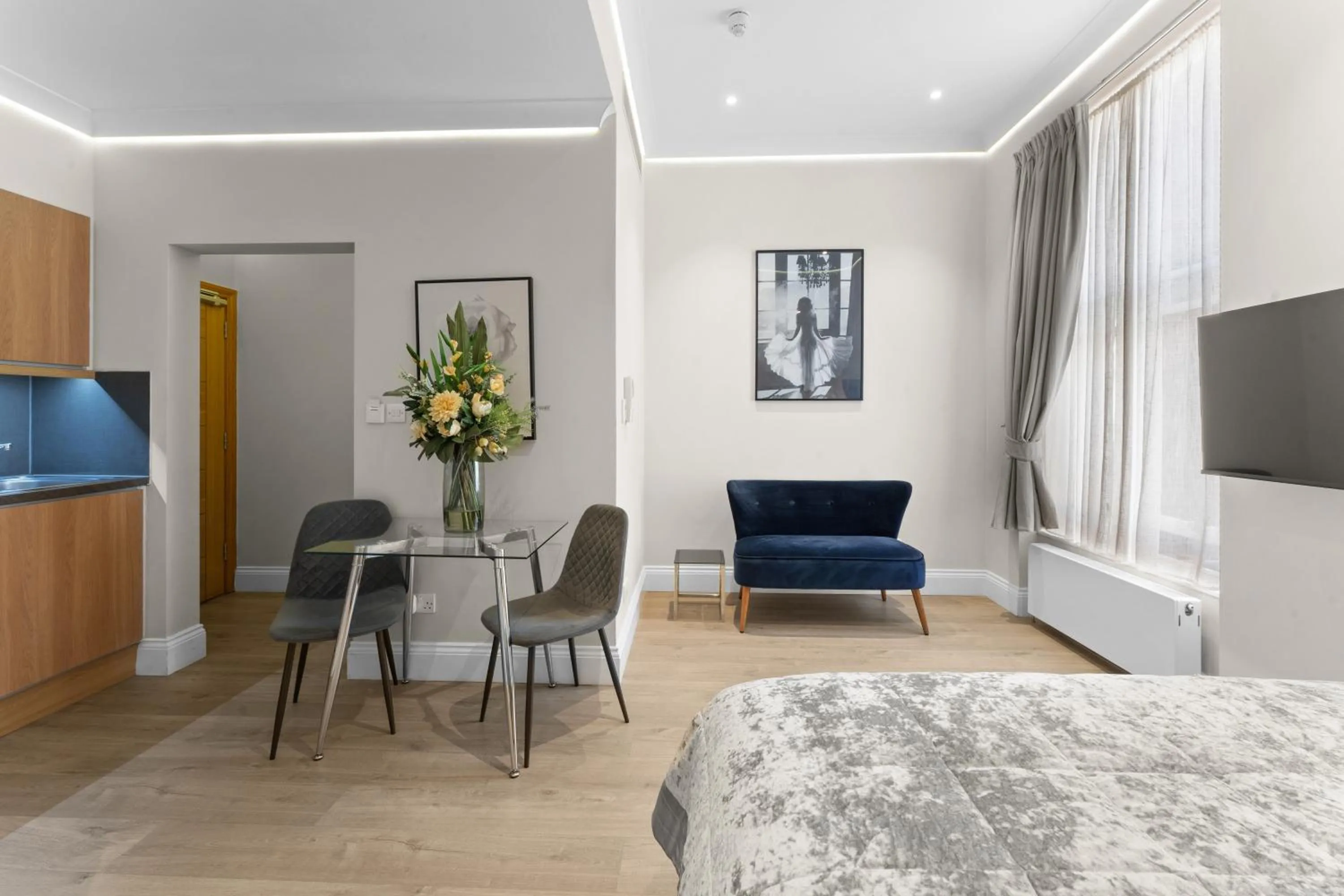 Bed in Cleveland Residences Russell Square