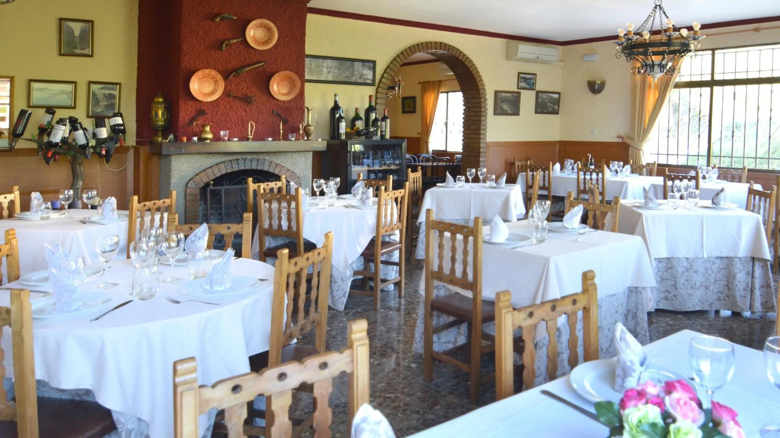 Restaurant/places to eat in La Posada del Conde