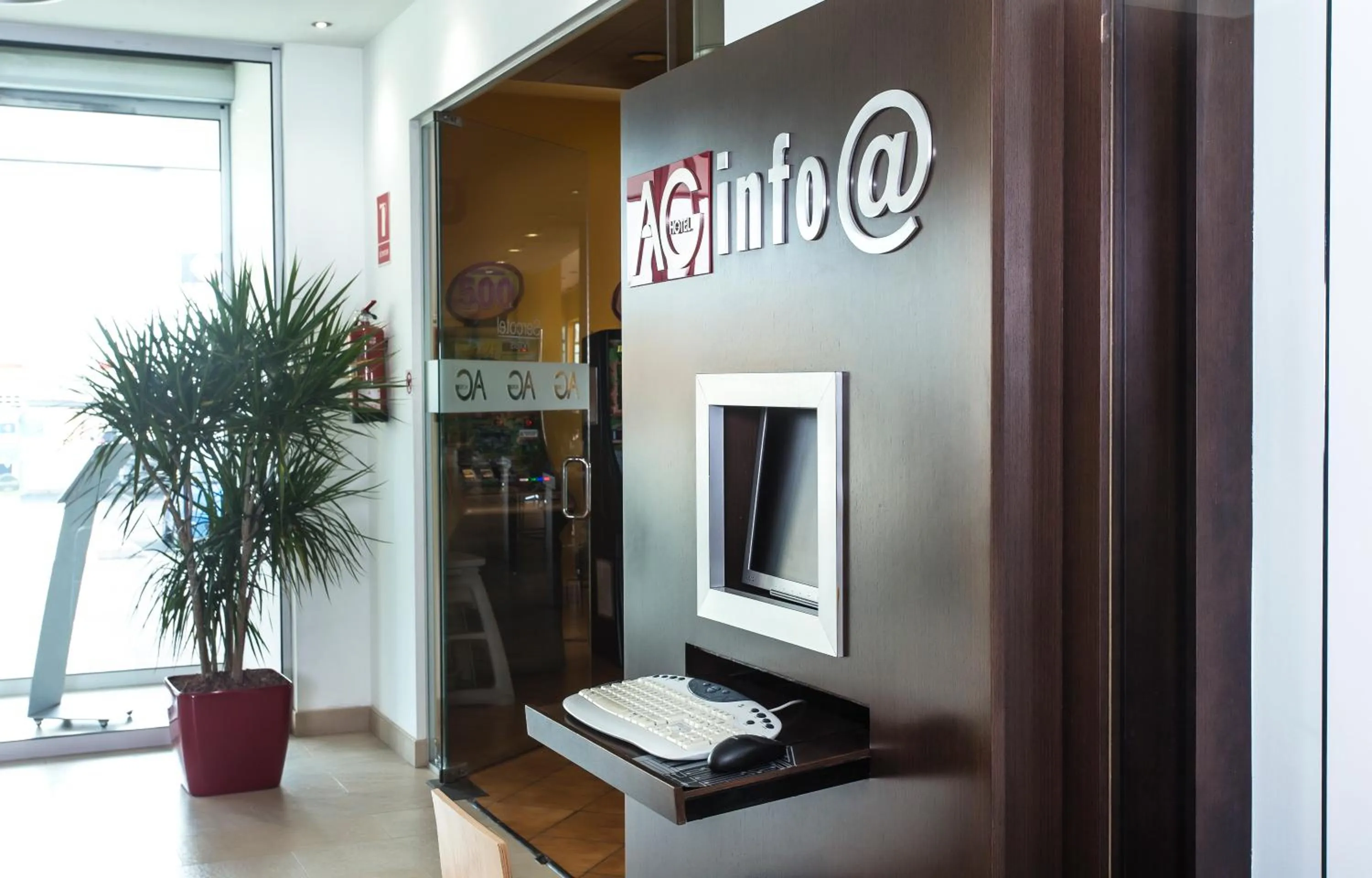 Property logo or sign in Hotel AG Express Elche