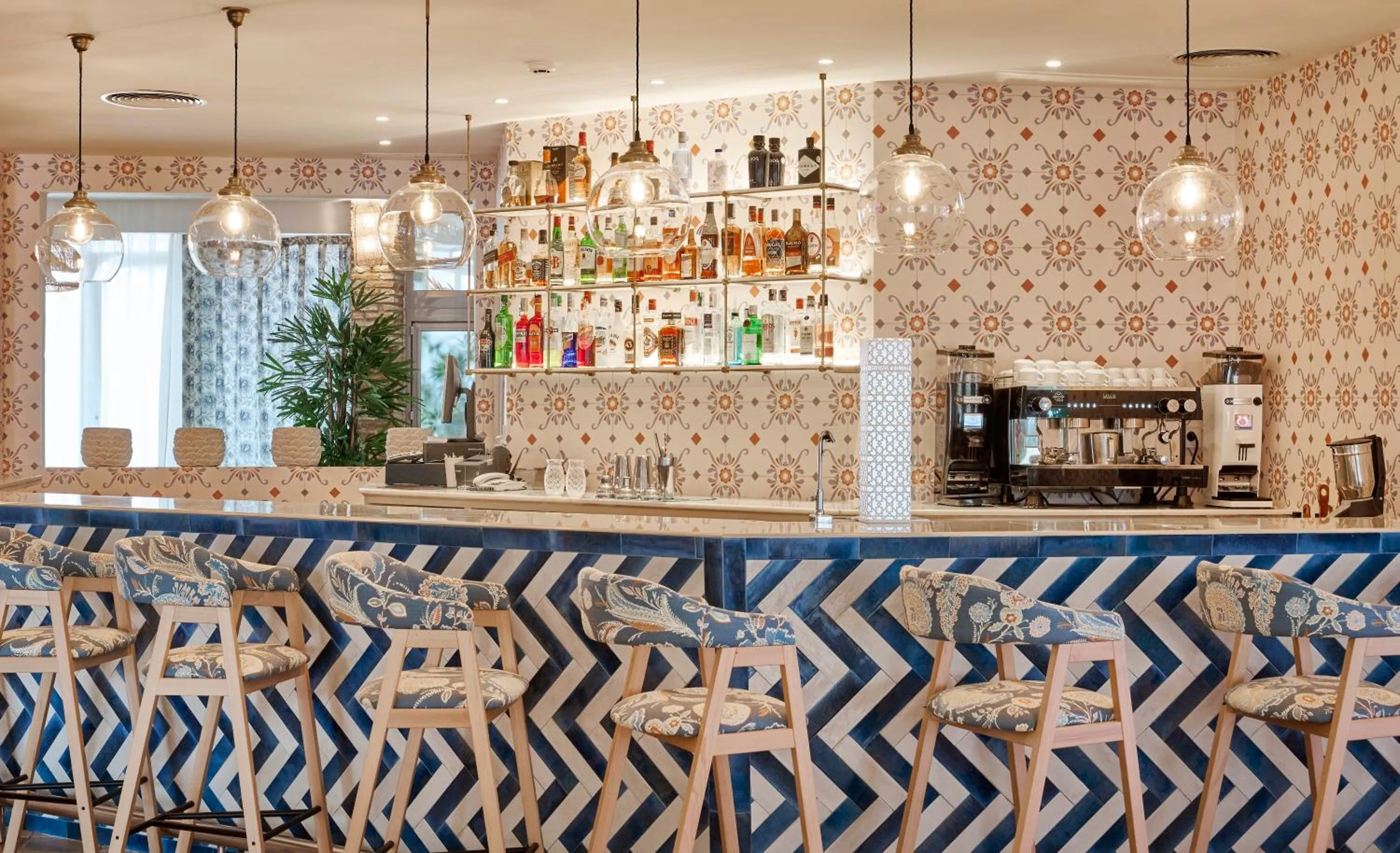 Restaurant/places to eat in Hesperia Córdoba