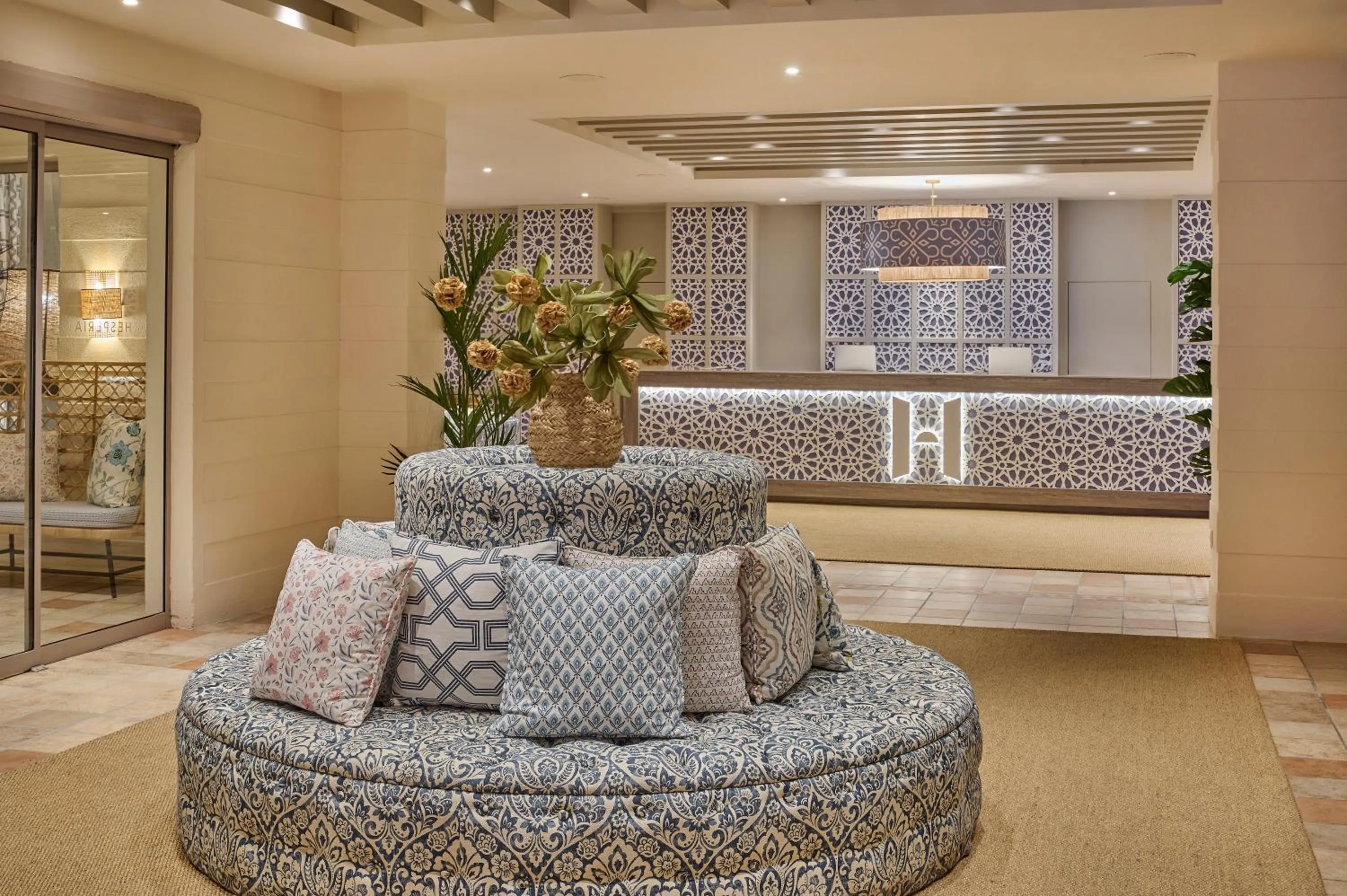 Lobby or reception in Hesperia Córdoba