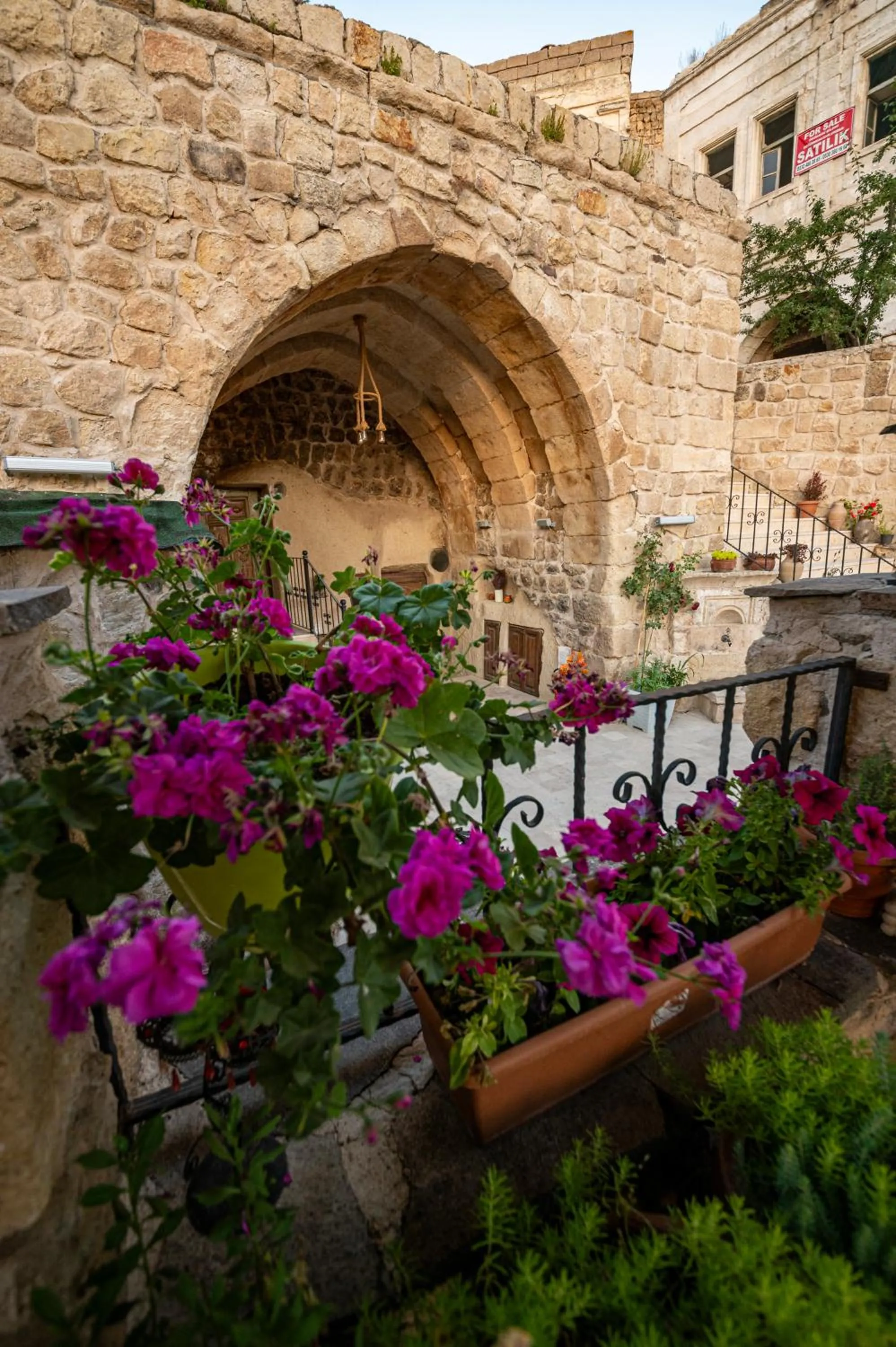 Balcony/Terrace in Shiraz Cave Cappadocia