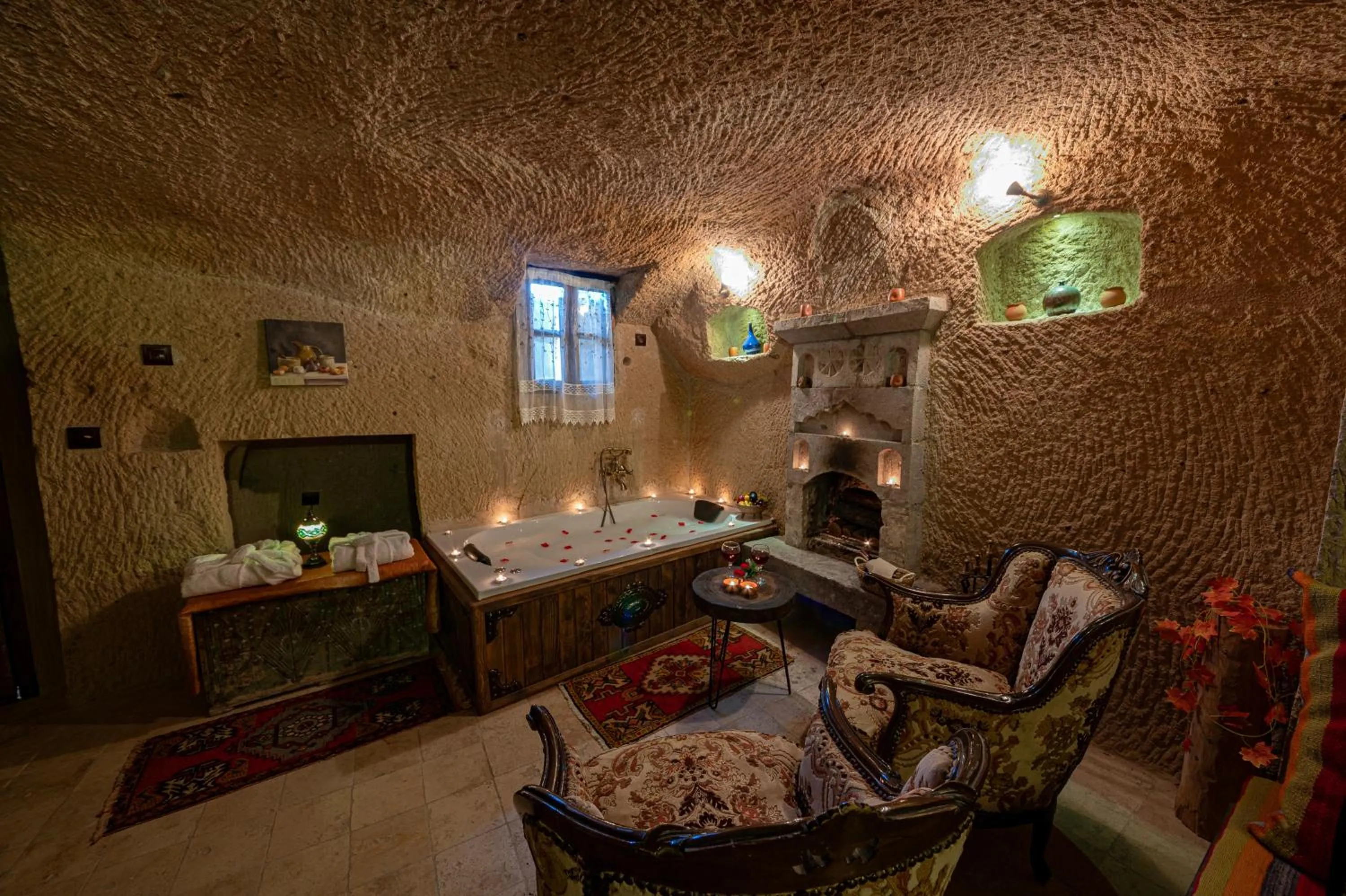 Food in Shiraz Cave Cappadocia