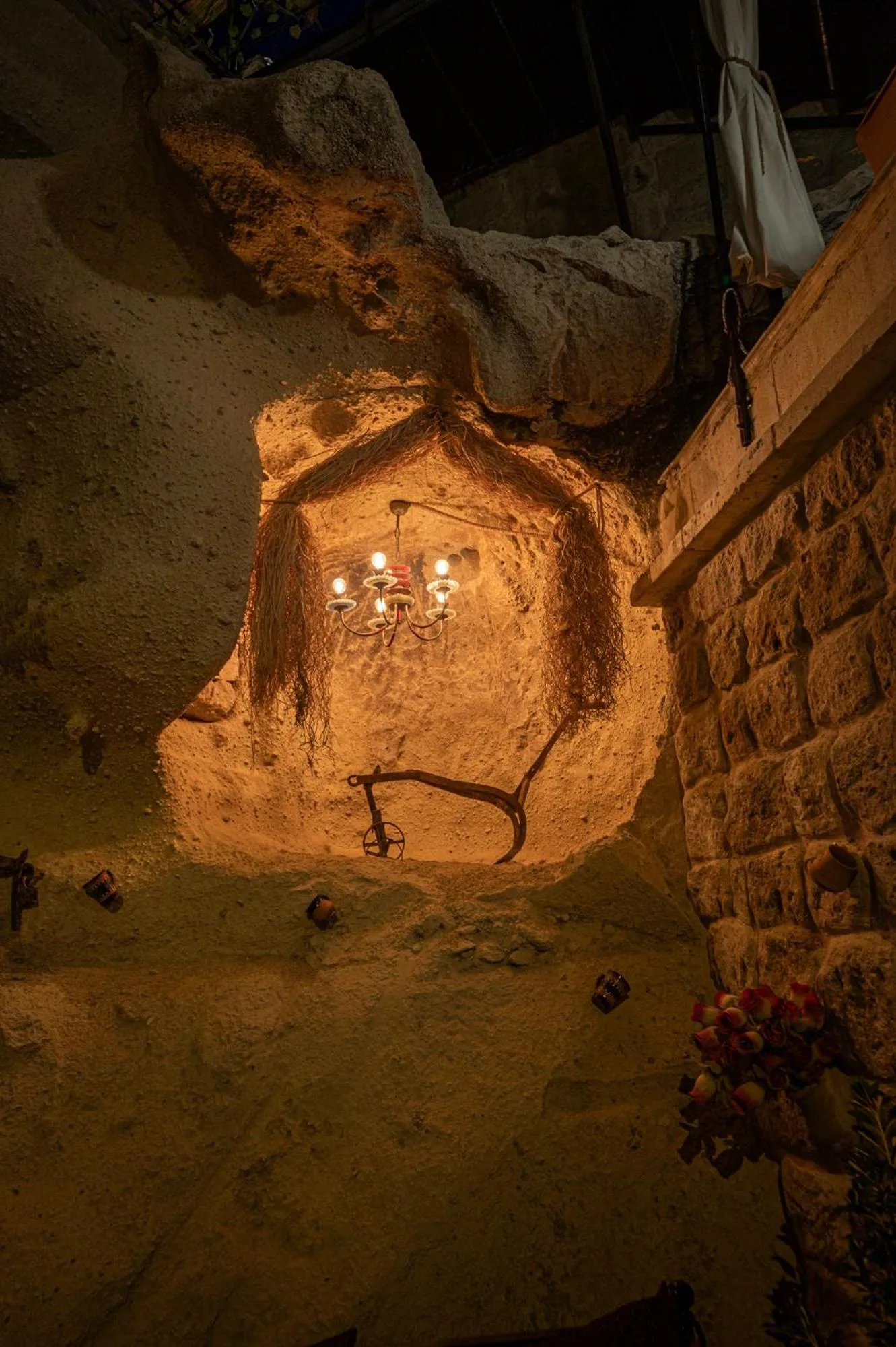 Night in Shiraz Cave Cappadocia