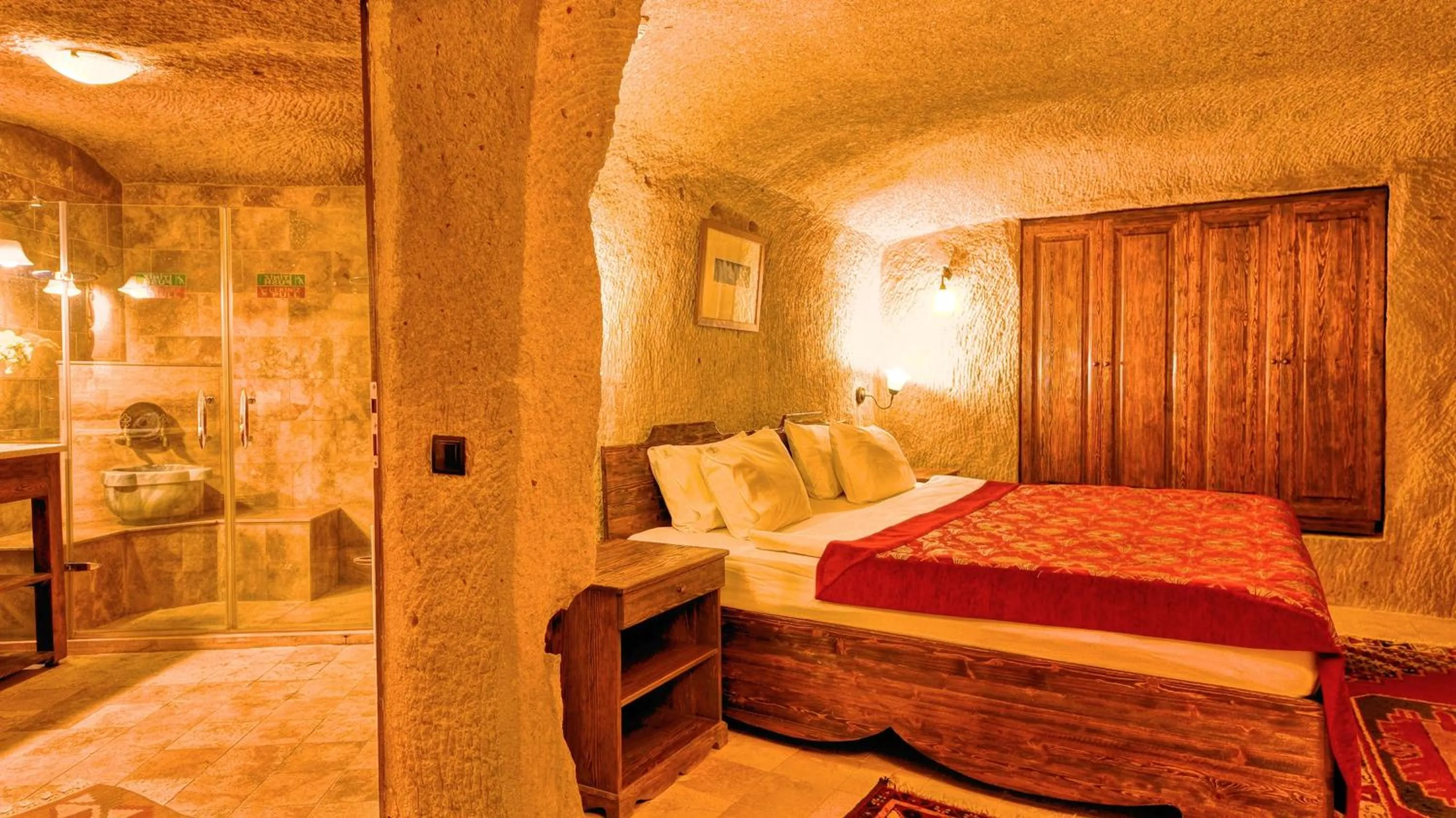 Bed in Shiraz Cave Cappadocia