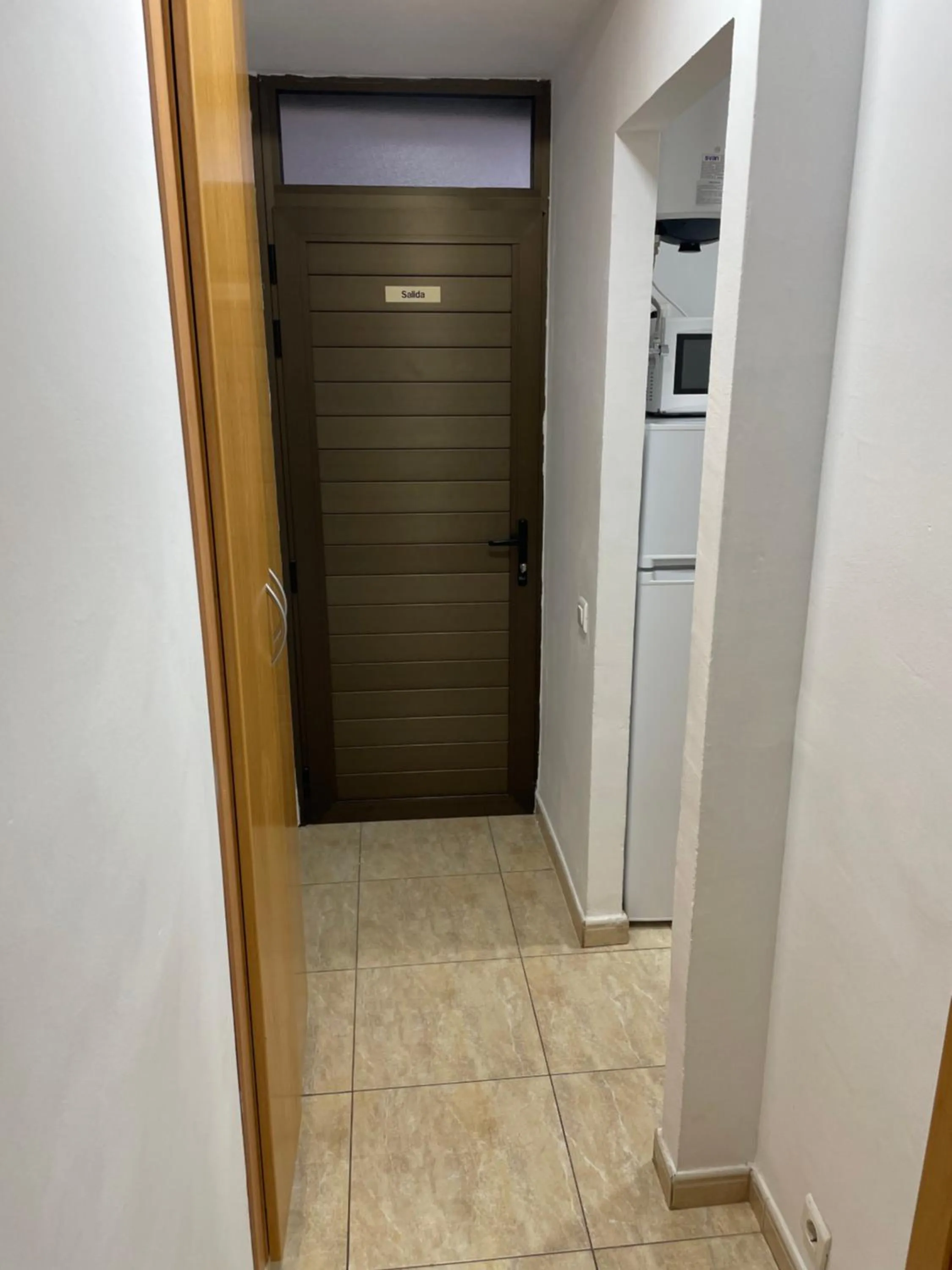 wardrobe in Apartament Modern 1 Playa del Ingles