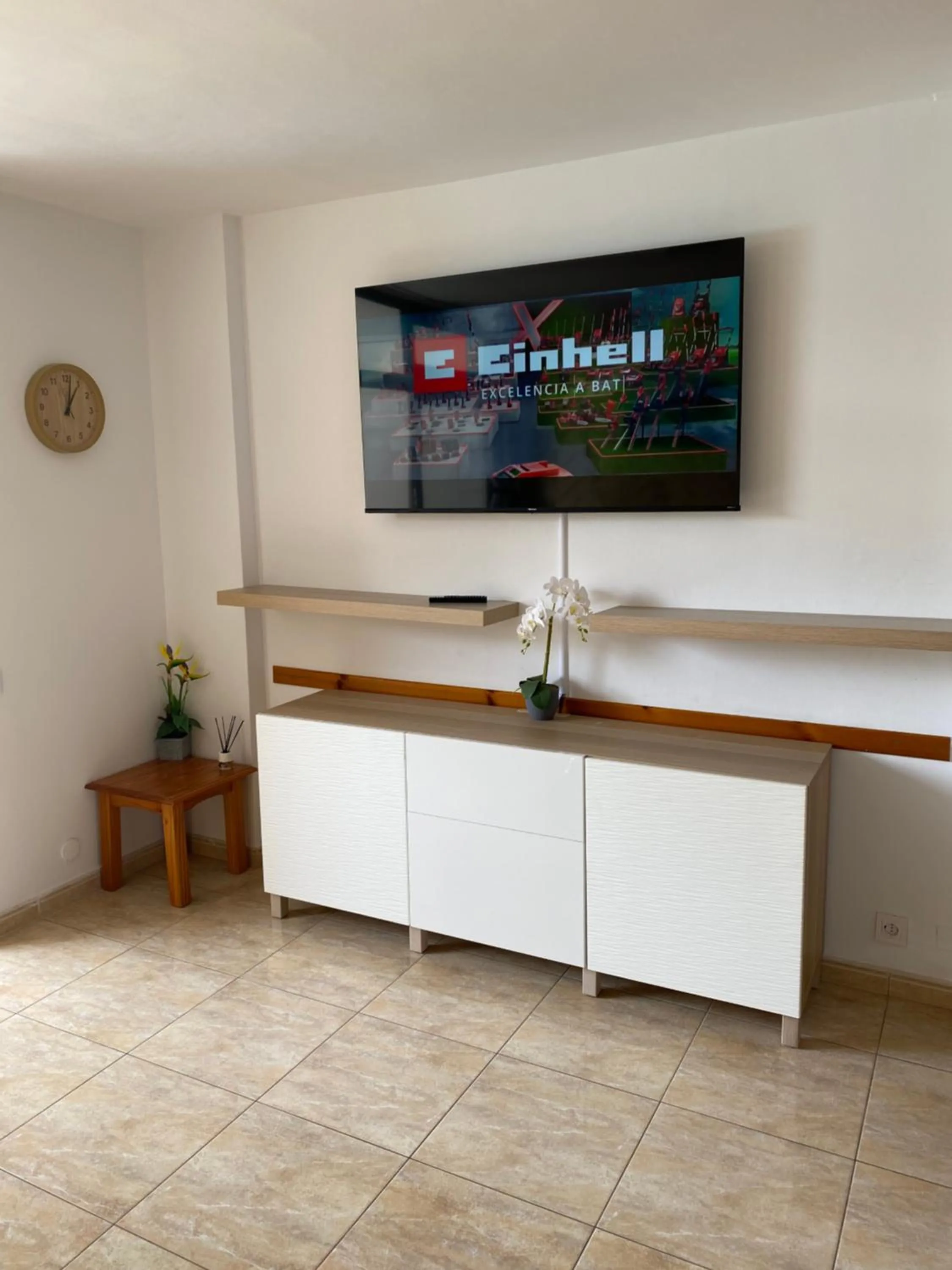 TV and multimedia in Apartament Modern 1 Playa del Ingles