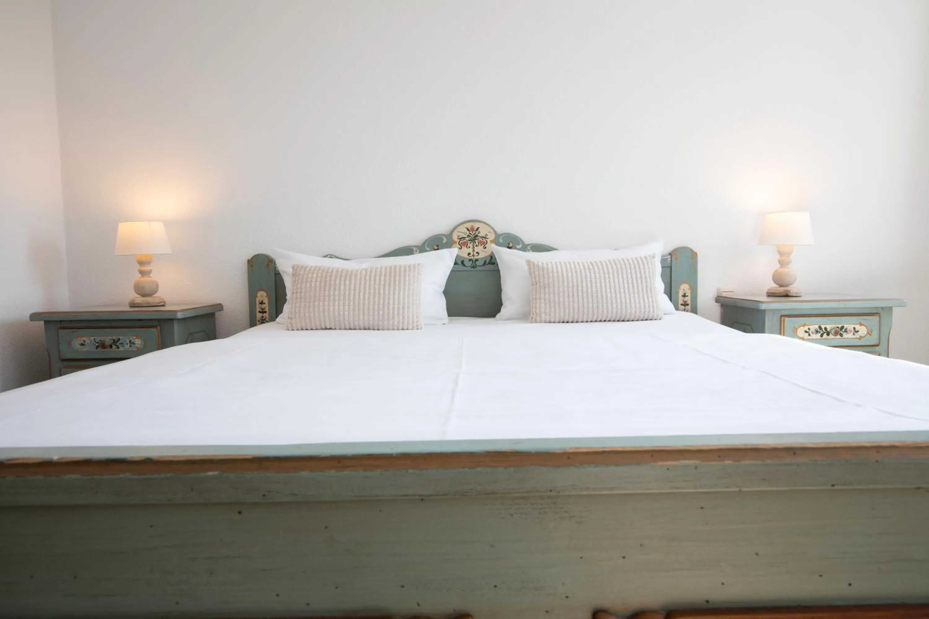 Photo of the whole room, Bed in Landhotel Strandallee