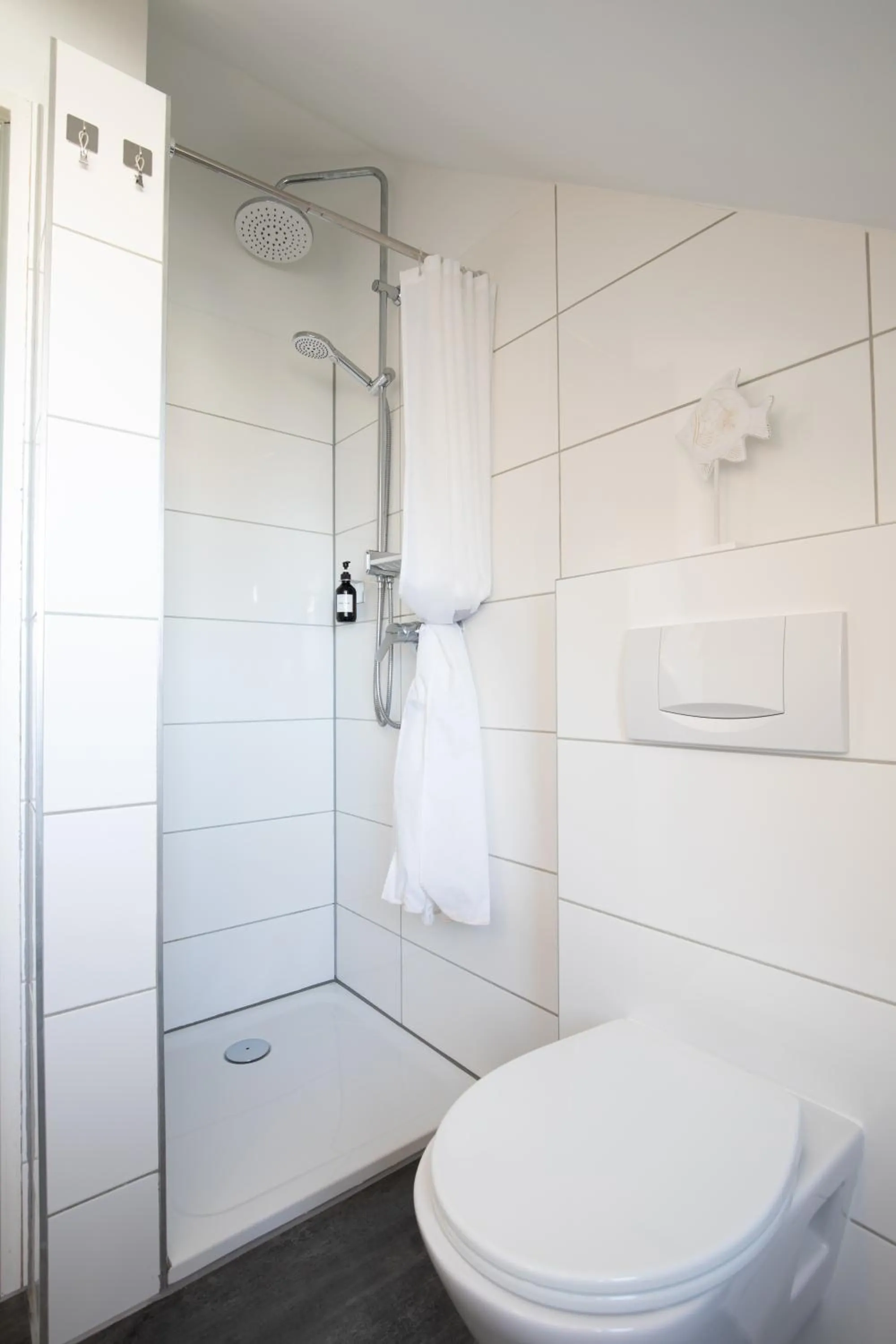 Bathroom in Landhotel Strandallee