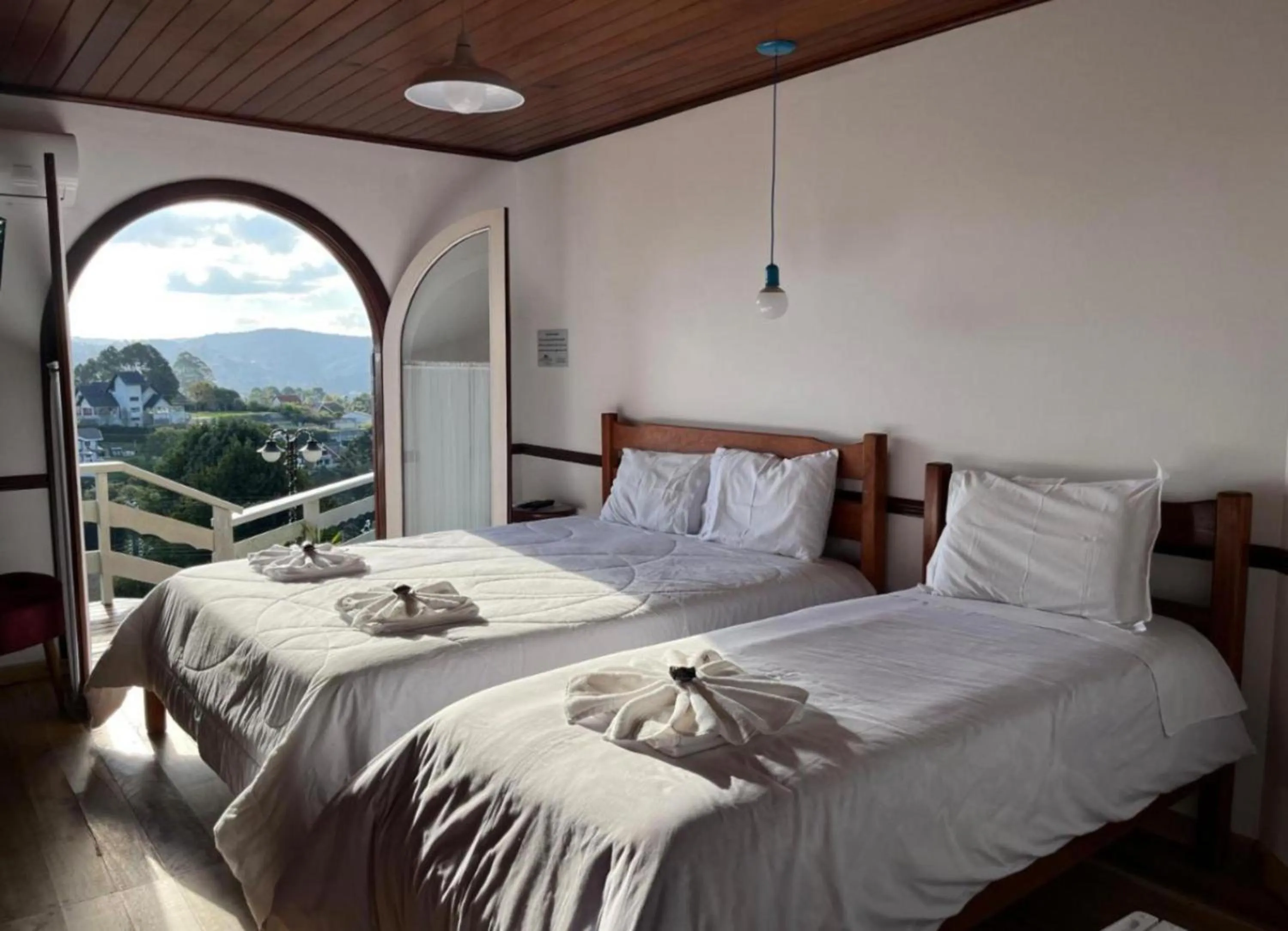 Photo of the whole room, Bed in Hotel Pousada Bella Locanda