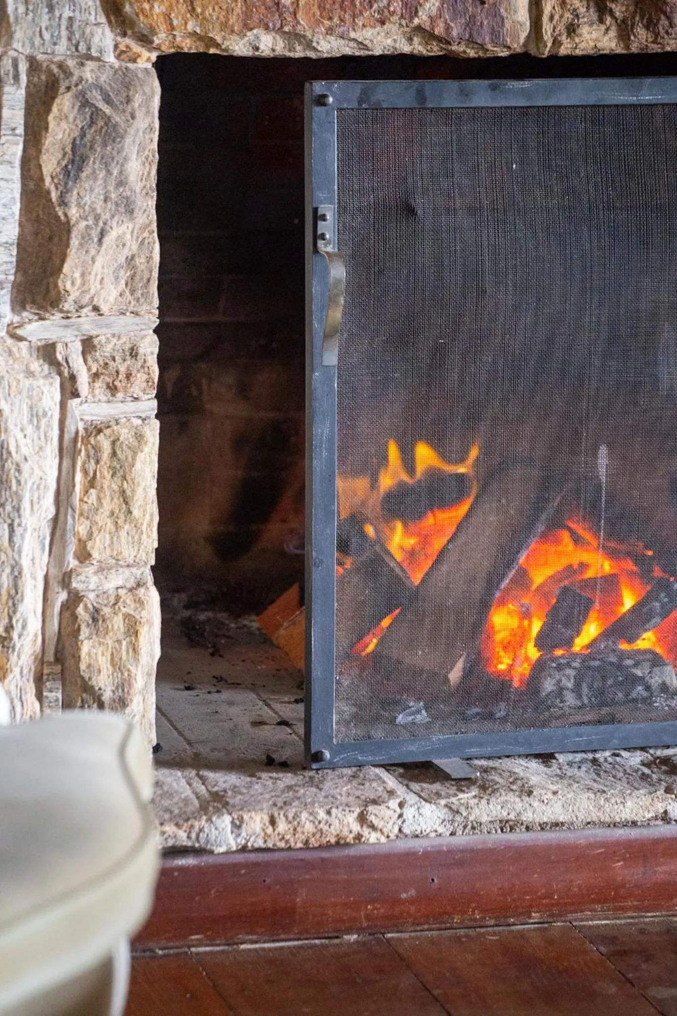 fireplace in Hotel Pousada Bella Locanda