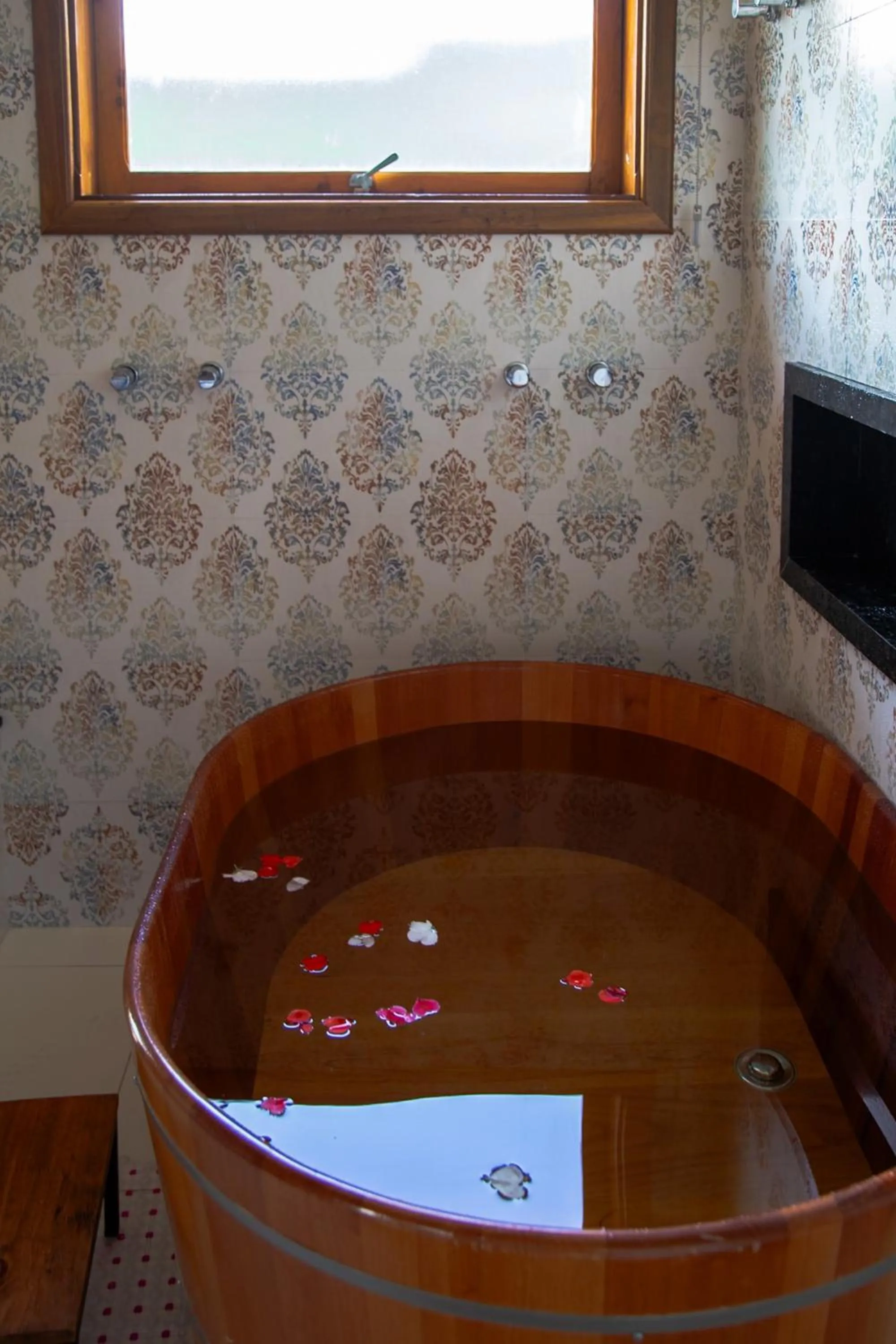 Hot Tub in Hotel Pousada Bella Locanda