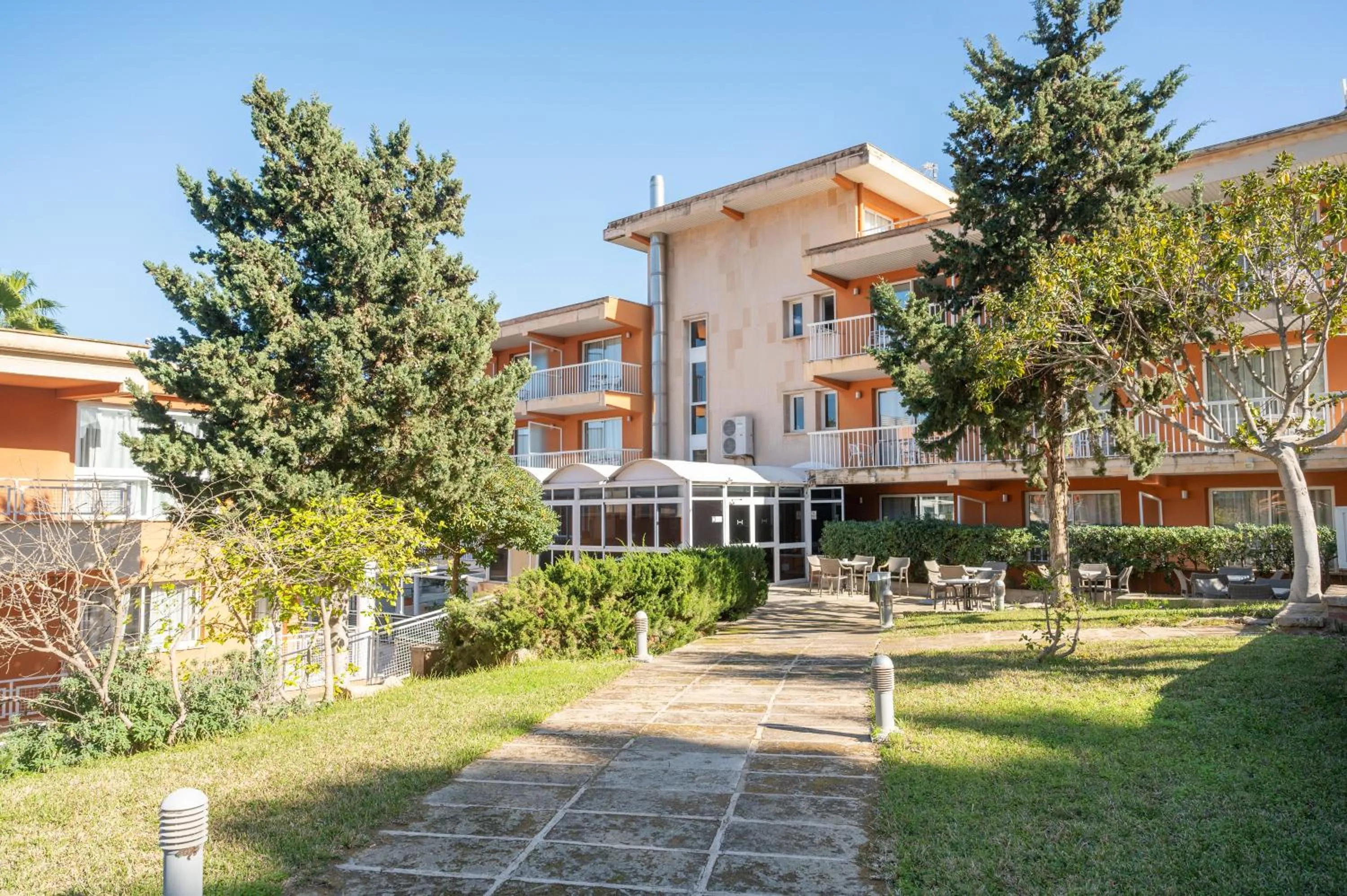 Swimming pool in Hesperia Ciudad de Mallorca