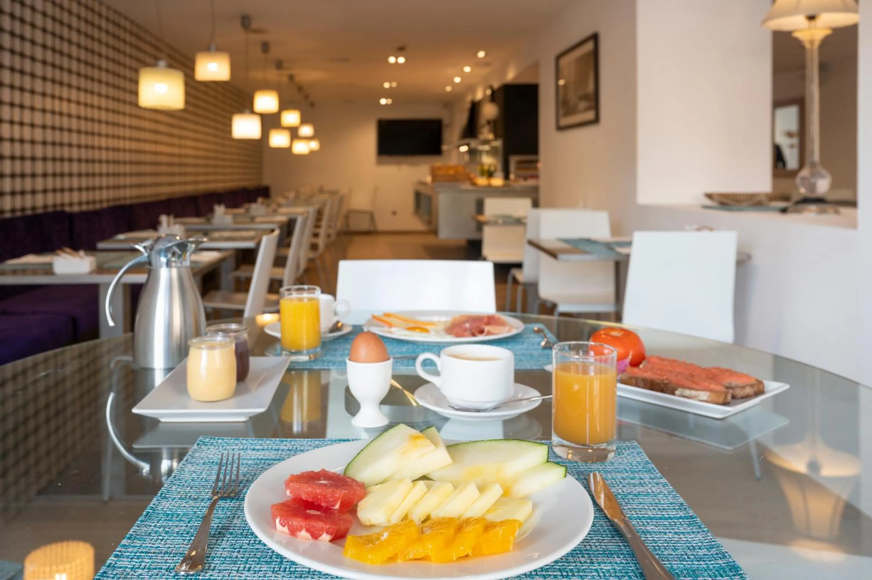 Buffet breakfast in Hesperia Ciudad de Mallorca