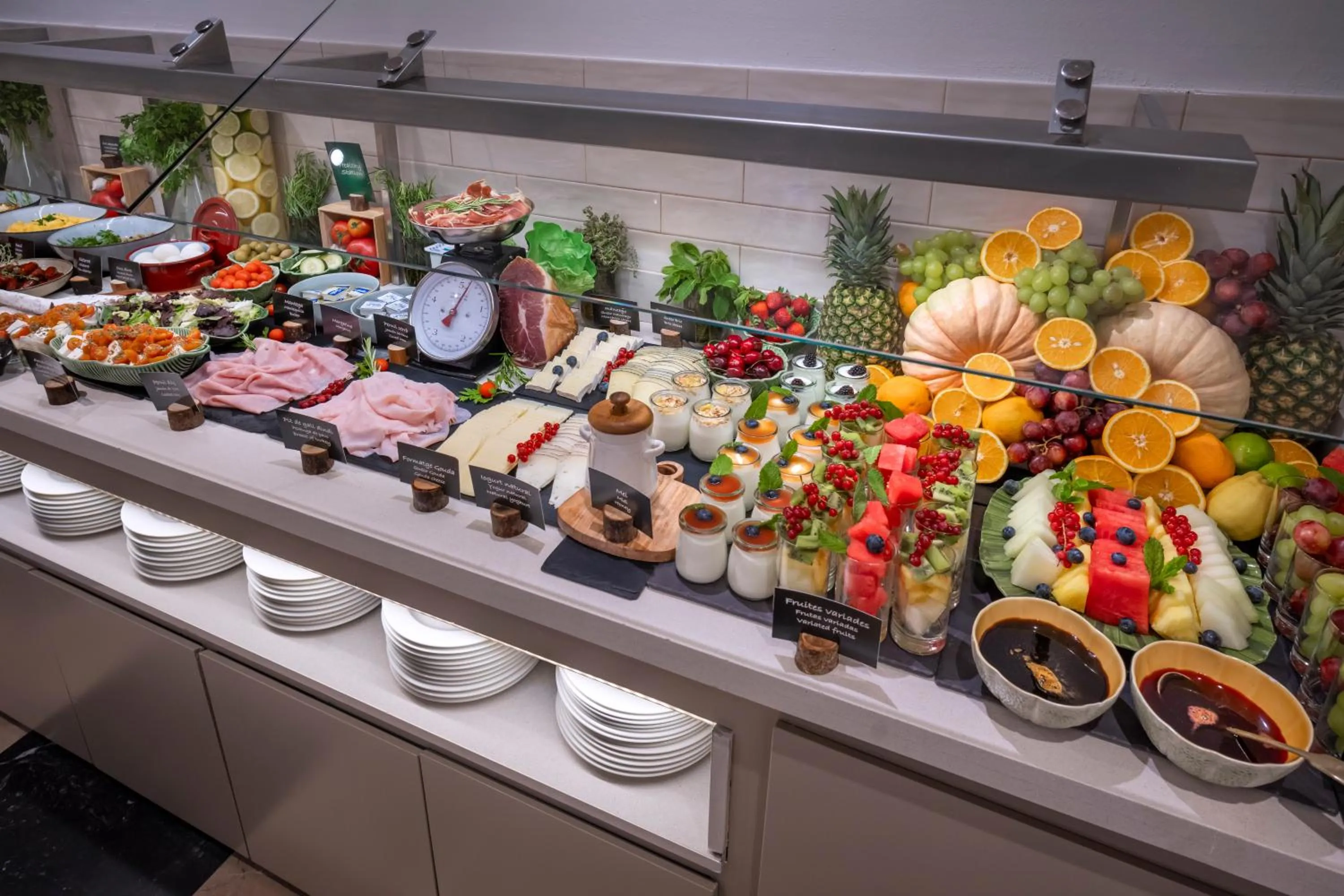 Restaurant/places to eat in Hotel SERHS Del Port