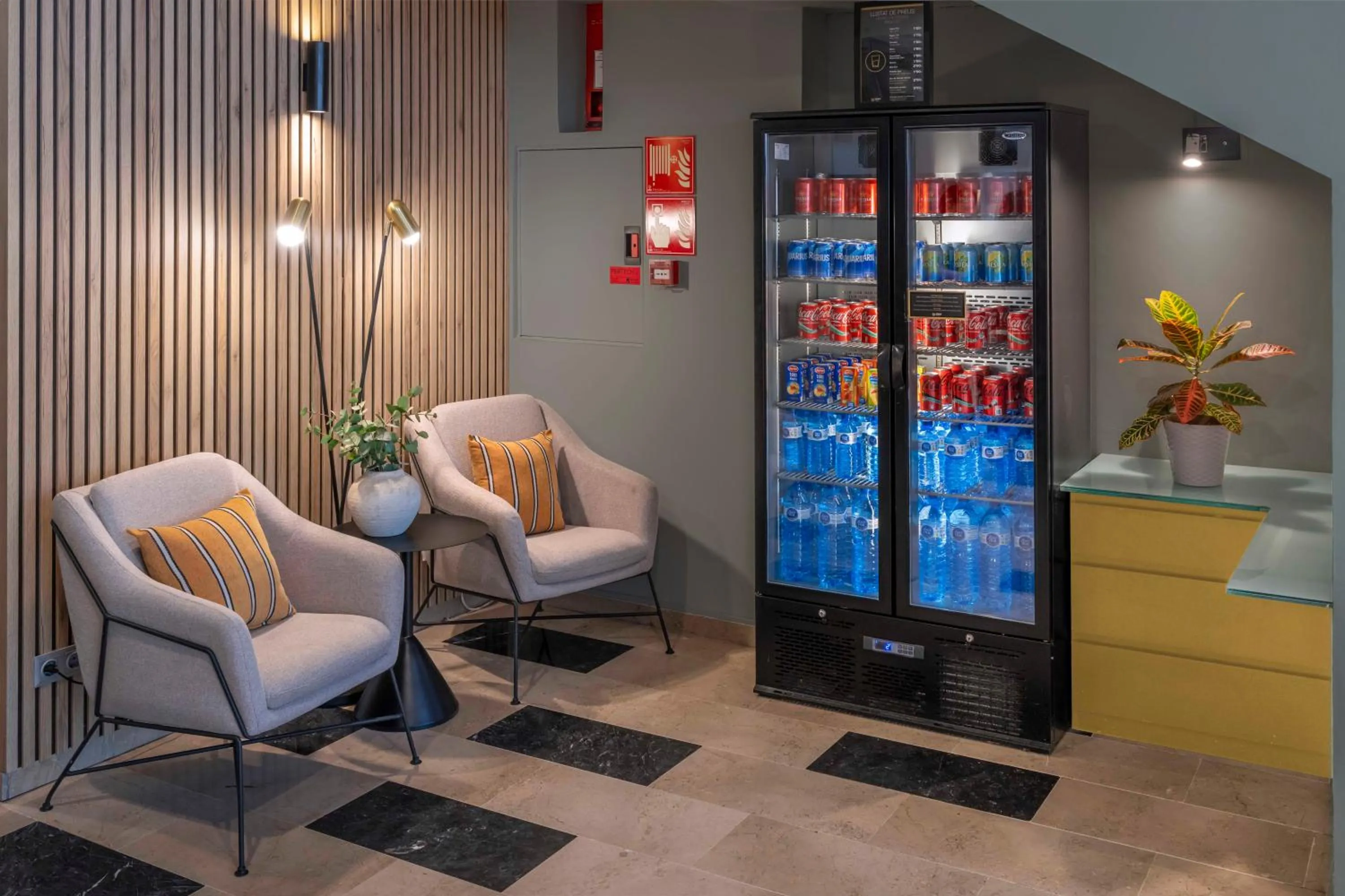 Lobby or reception in Hotel SERHS Del Port