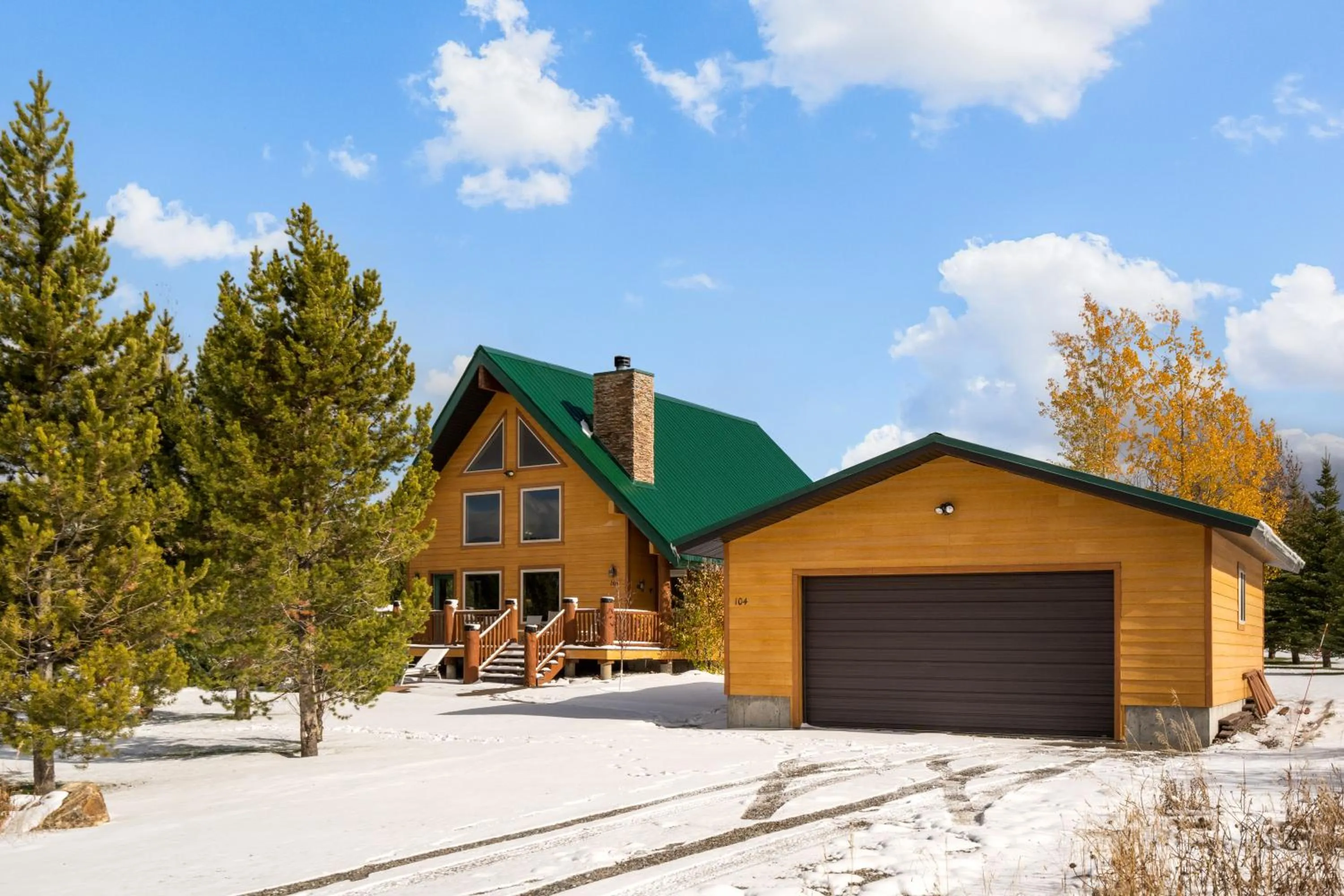 Property building in Mule Deer Cabin