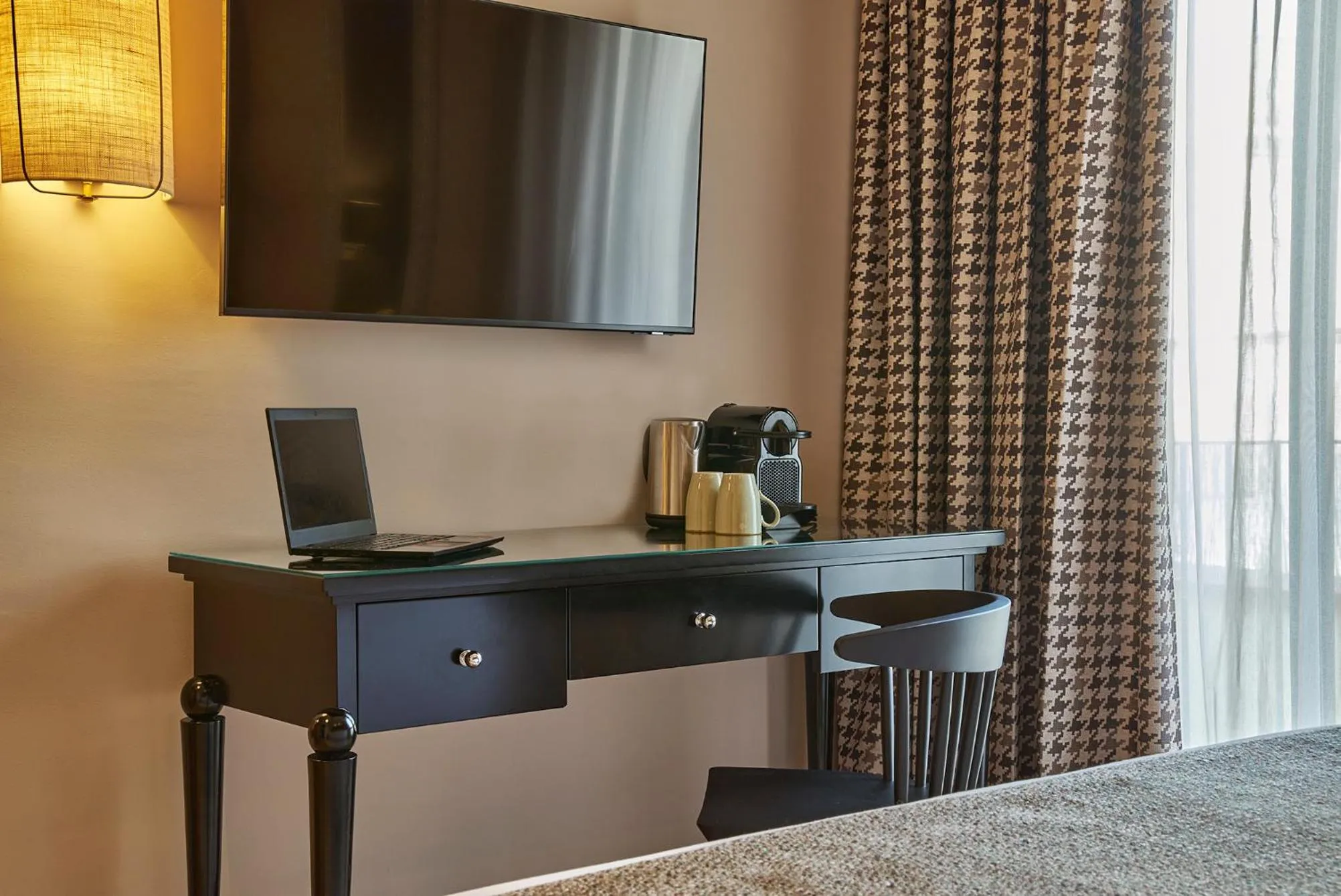 Bedroom, Bed in Hesperia Barcelona Barri Gòtic