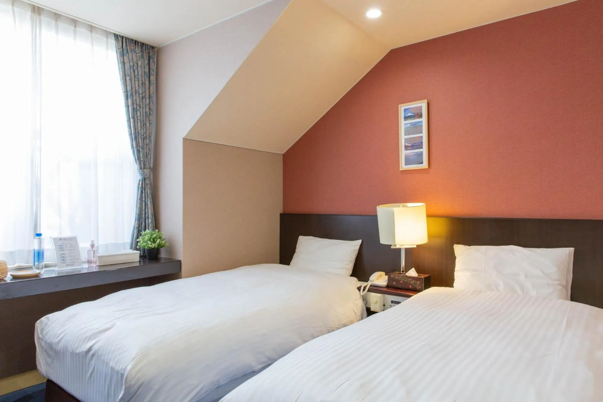 Bed in Kawaguchiko Park Hotel