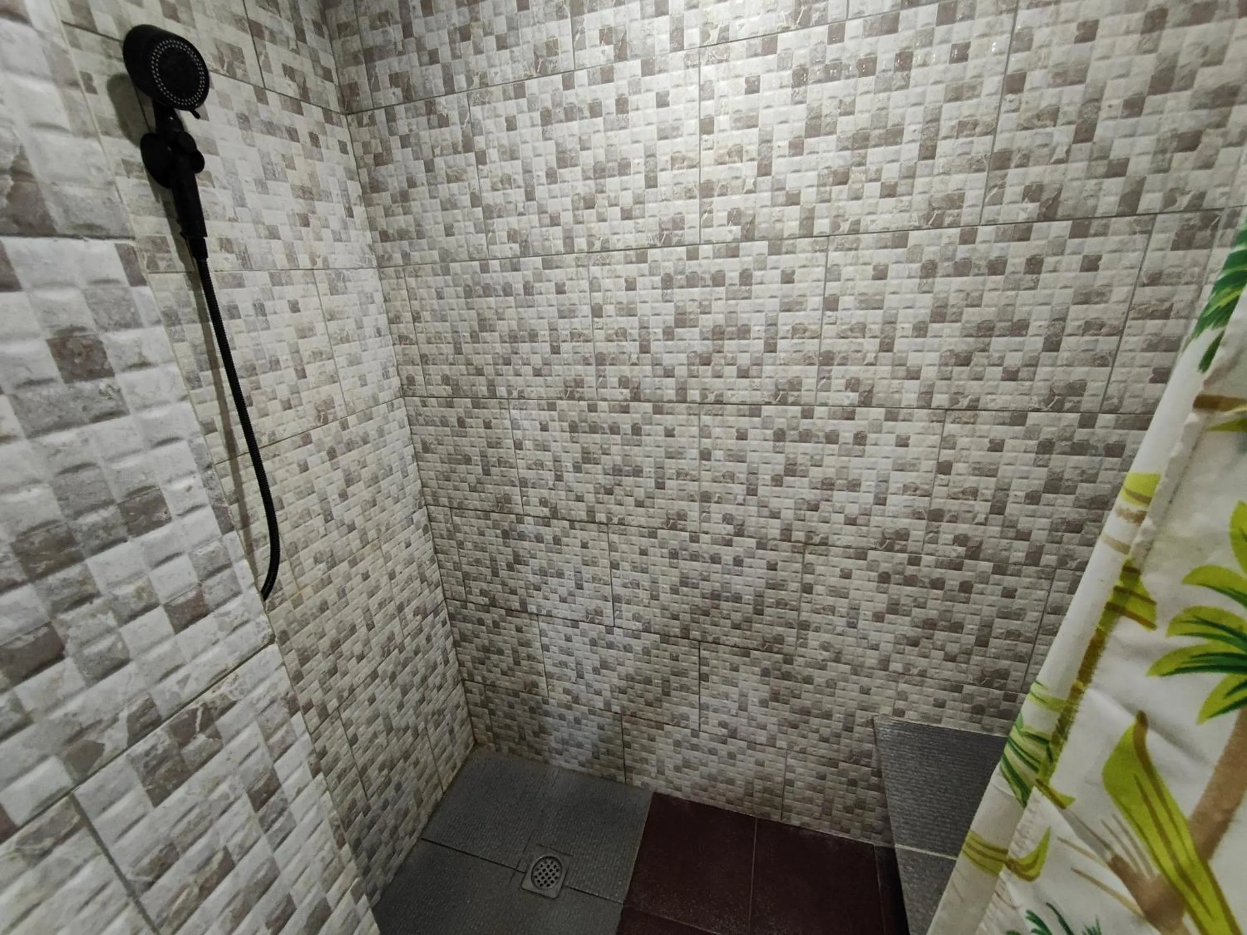 Shower in Ocean Bay Beach Resort