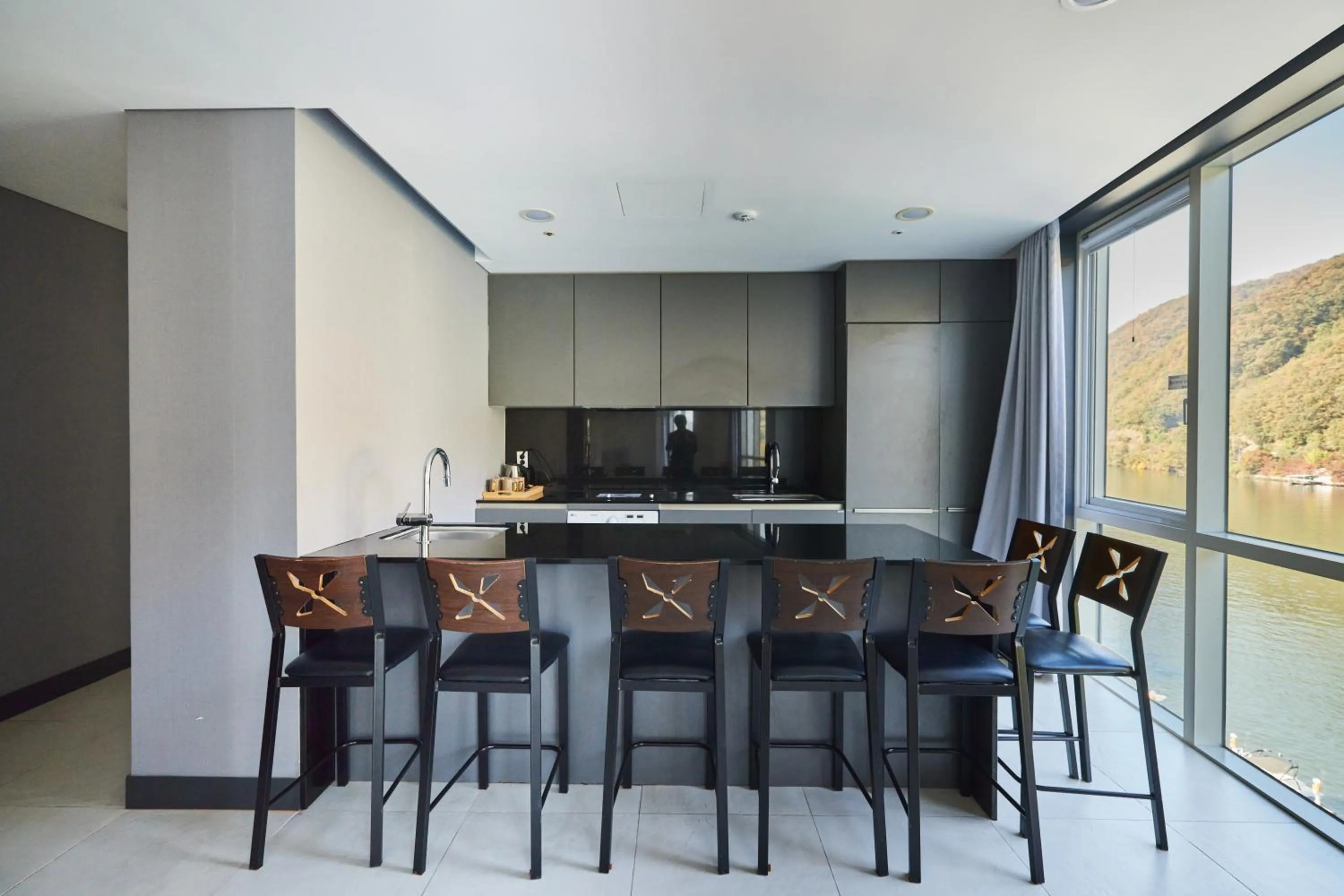 Living room in YJ Hotel