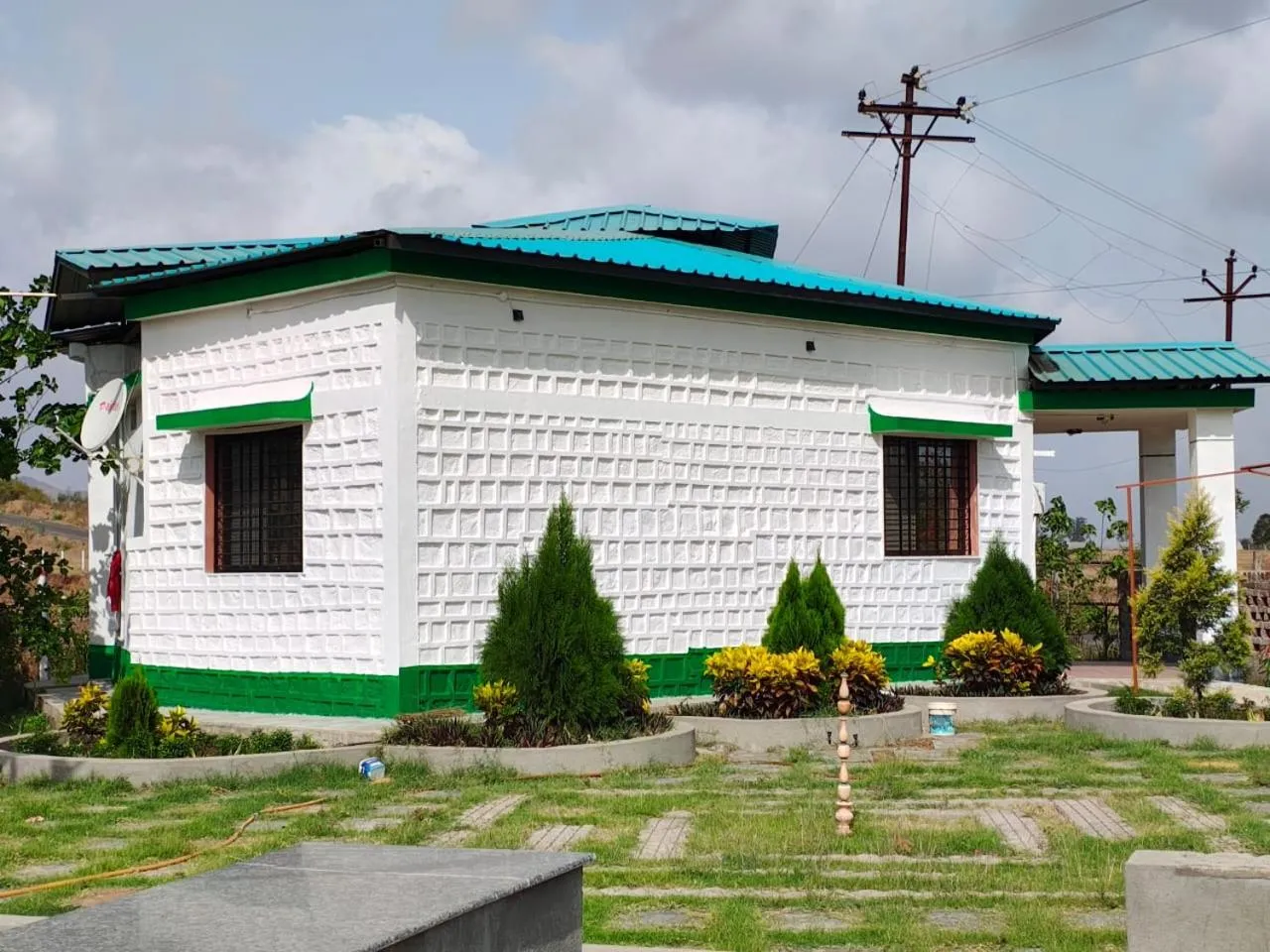 Property building in Club Shandilya- Cheerful 3BR villa in Nature Lap