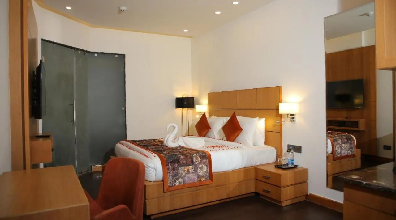 Bedroom, Bed in Rosetum Kasauli