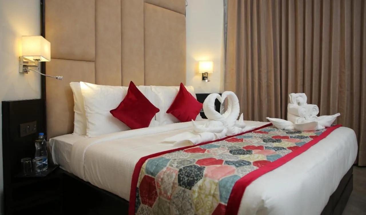 Bedroom, Bed in Rosetum Kasauli