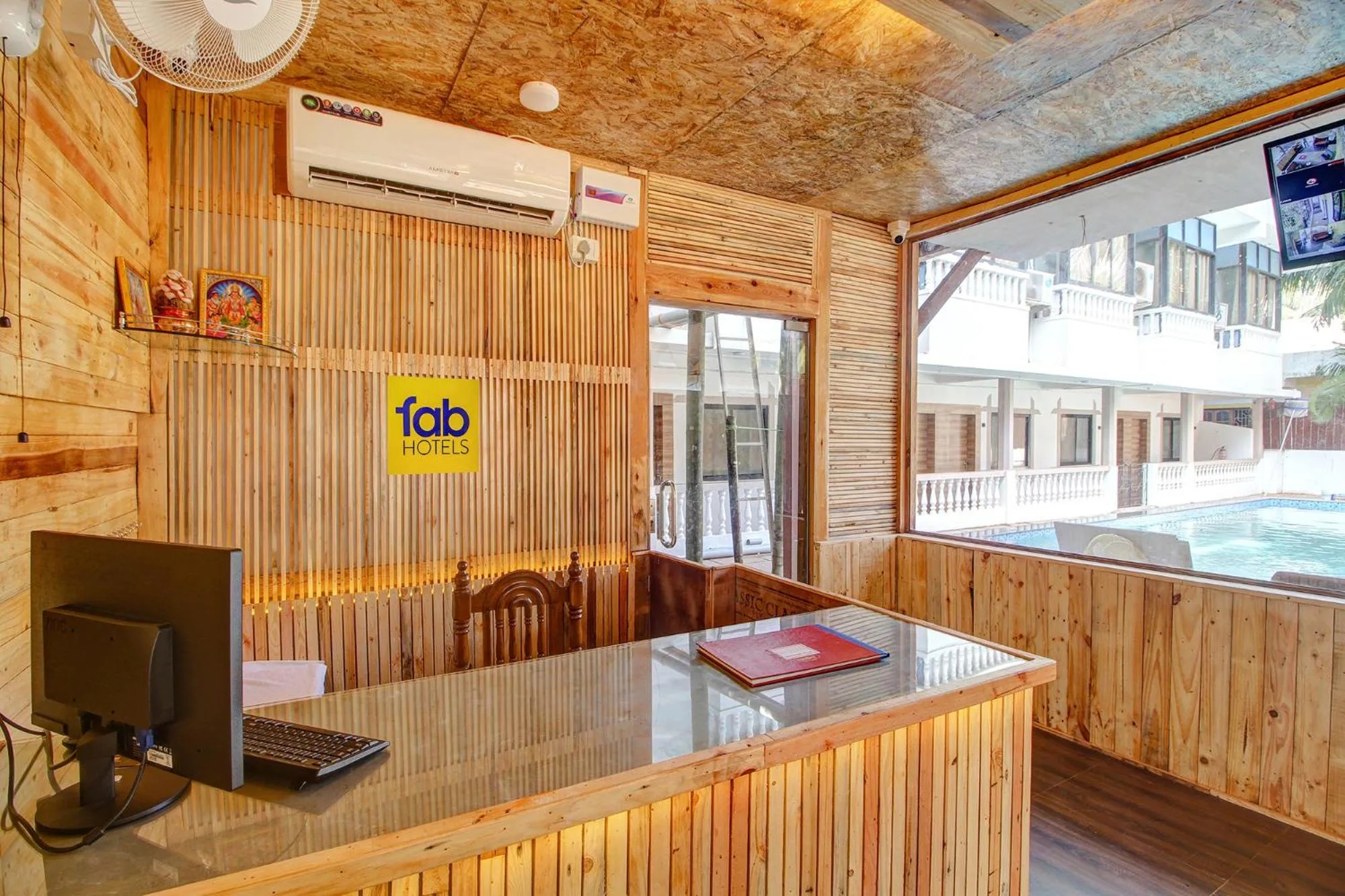 Lobby or reception in FabHotel Pleasure Inn