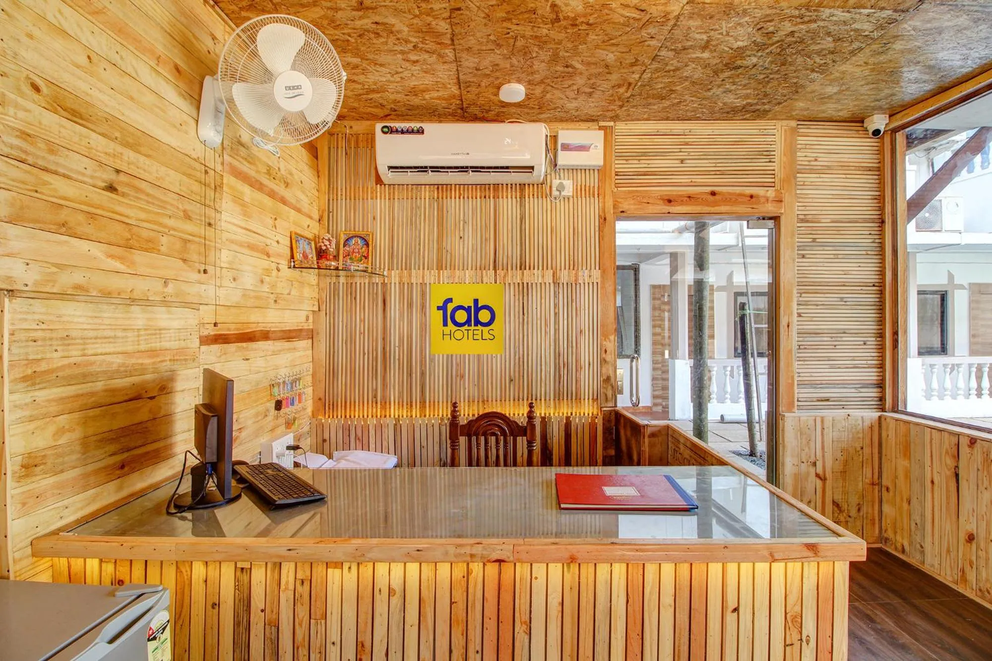 Lobby or reception in FabHotel Pleasure Inn