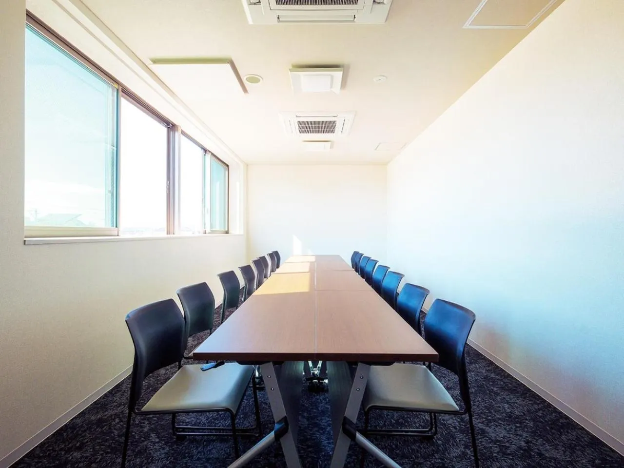Meeting/conference room in The Legato Inn MIFUNE