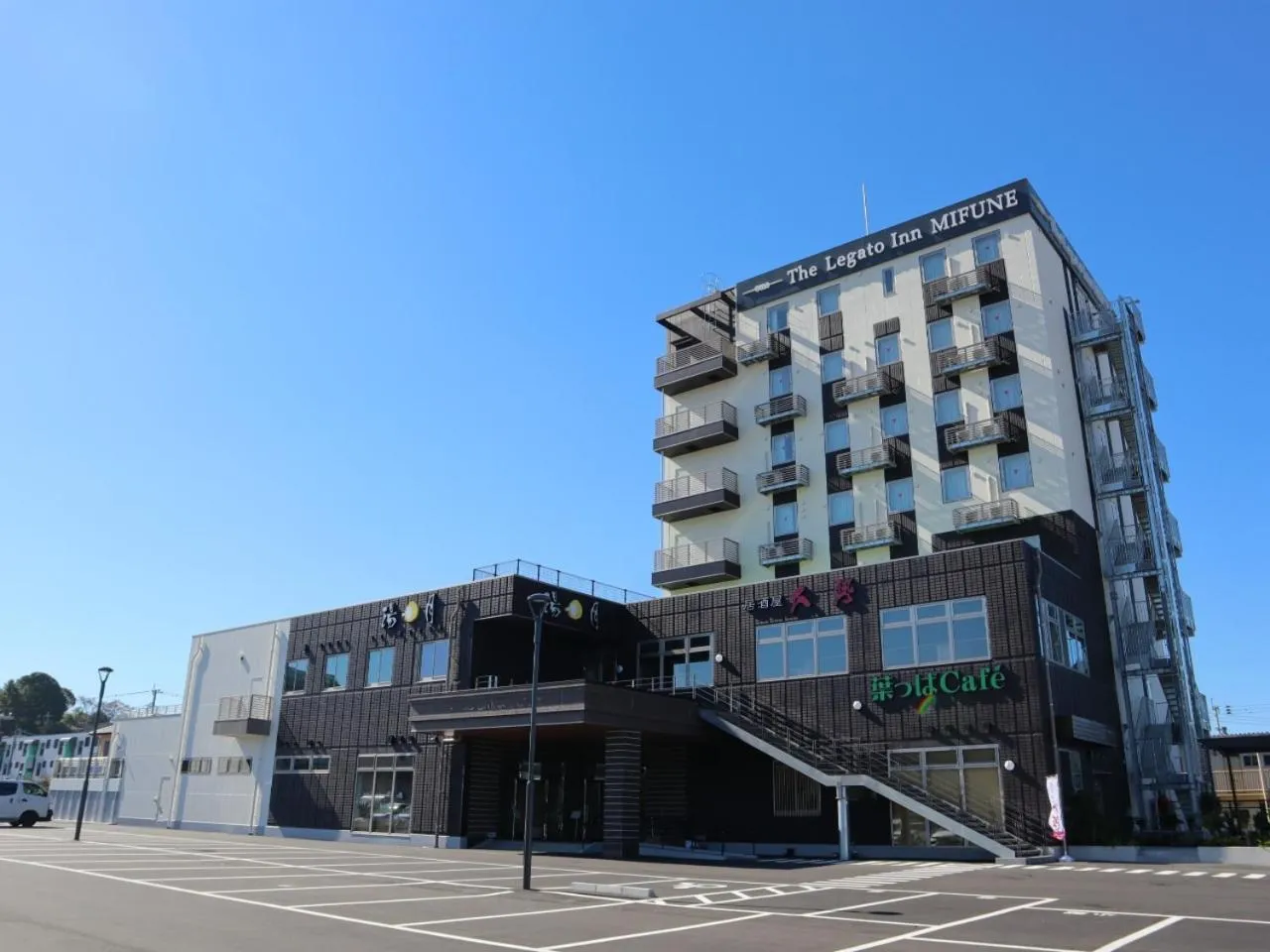 Property building in The Legato Inn MIFUNE