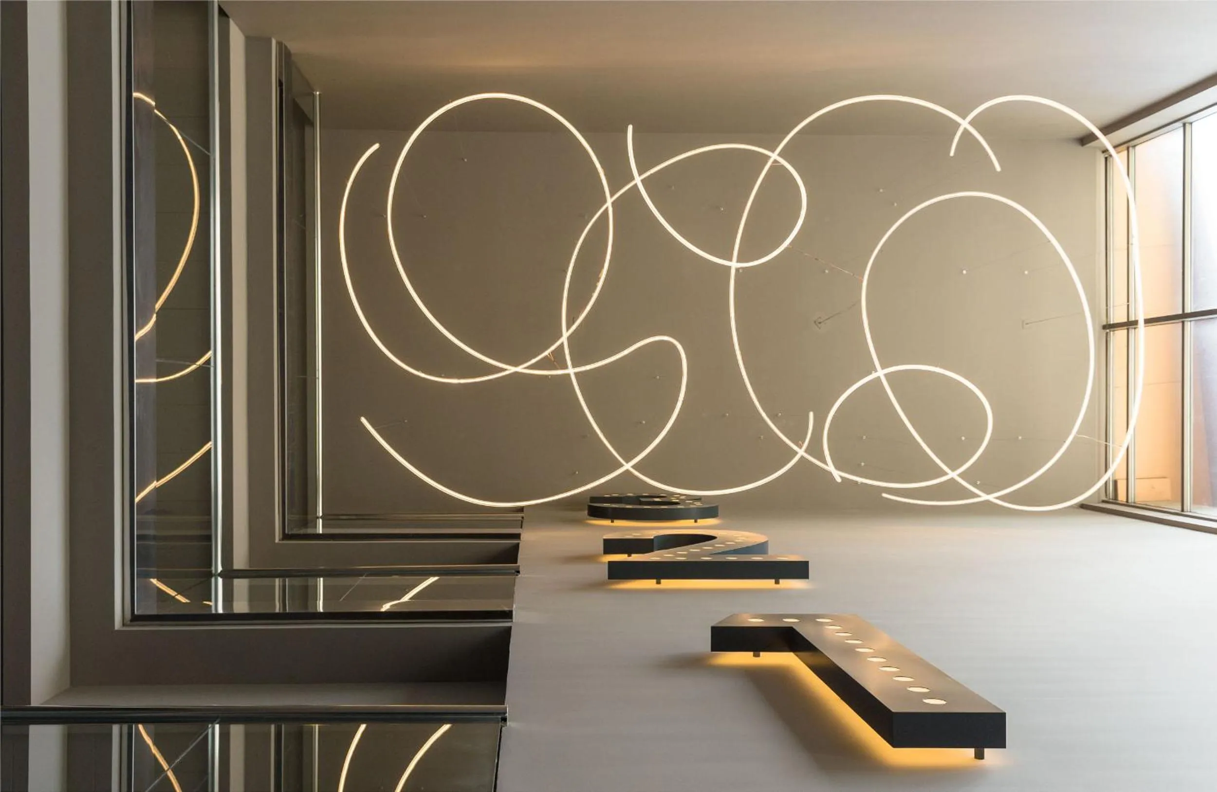 Lobby or reception in Hotel Antik San Sebastián