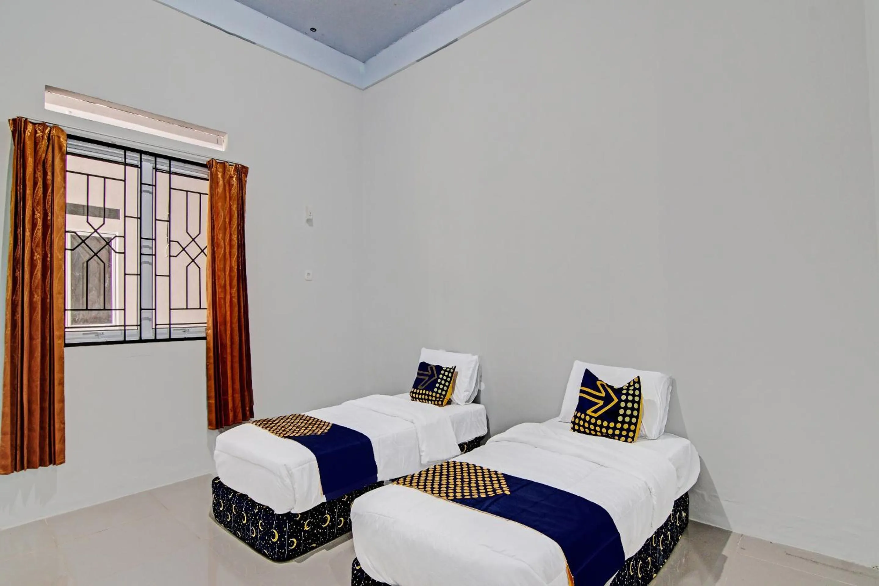 Bedroom, Bed in Hotel O Rumah Singgah Kinaya Syariah