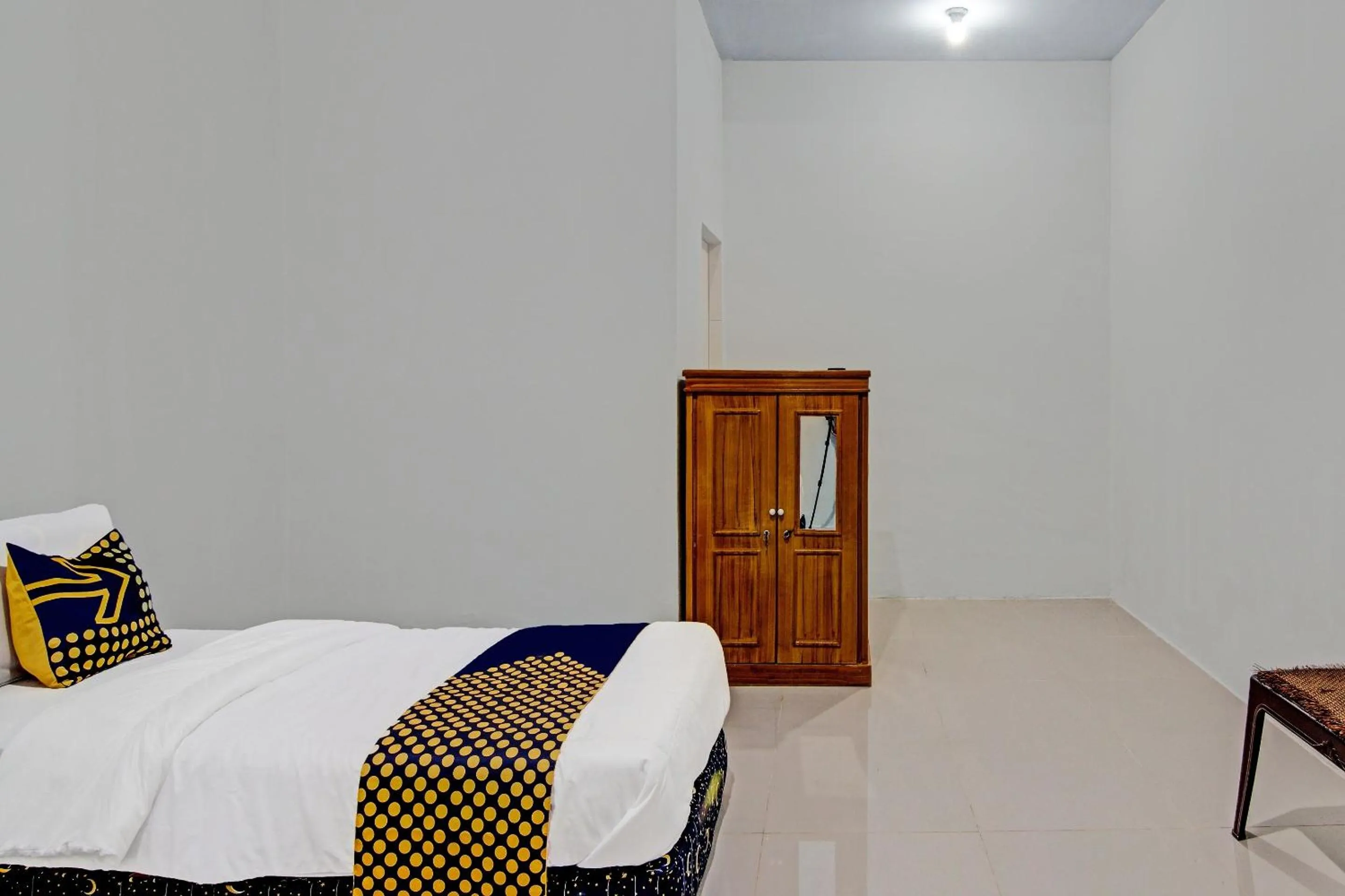 Bedroom, Bed in Hotel O Rumah Singgah Kinaya Syariah
