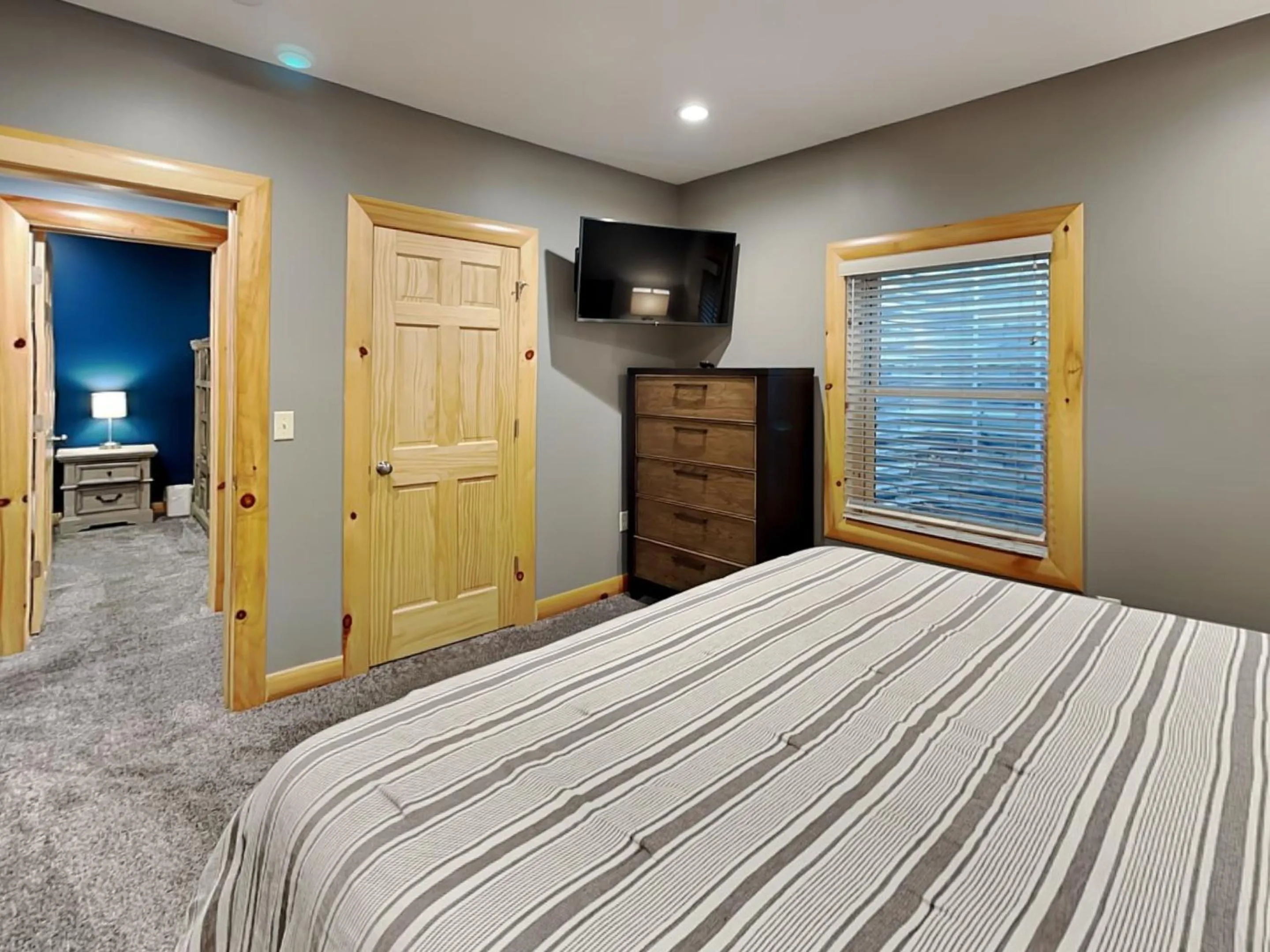 Bed in Space Mountain