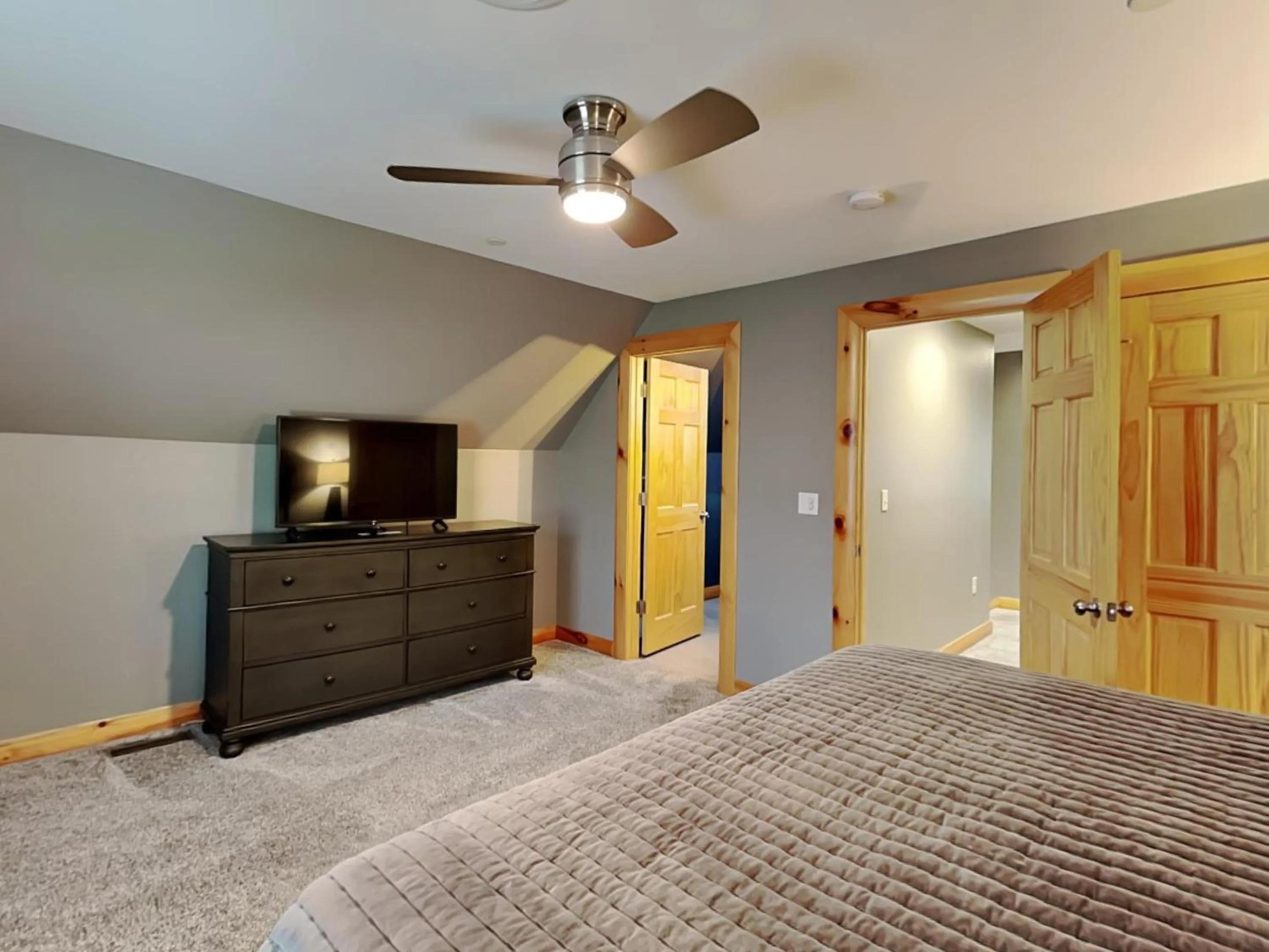 Bed in Space Mountain