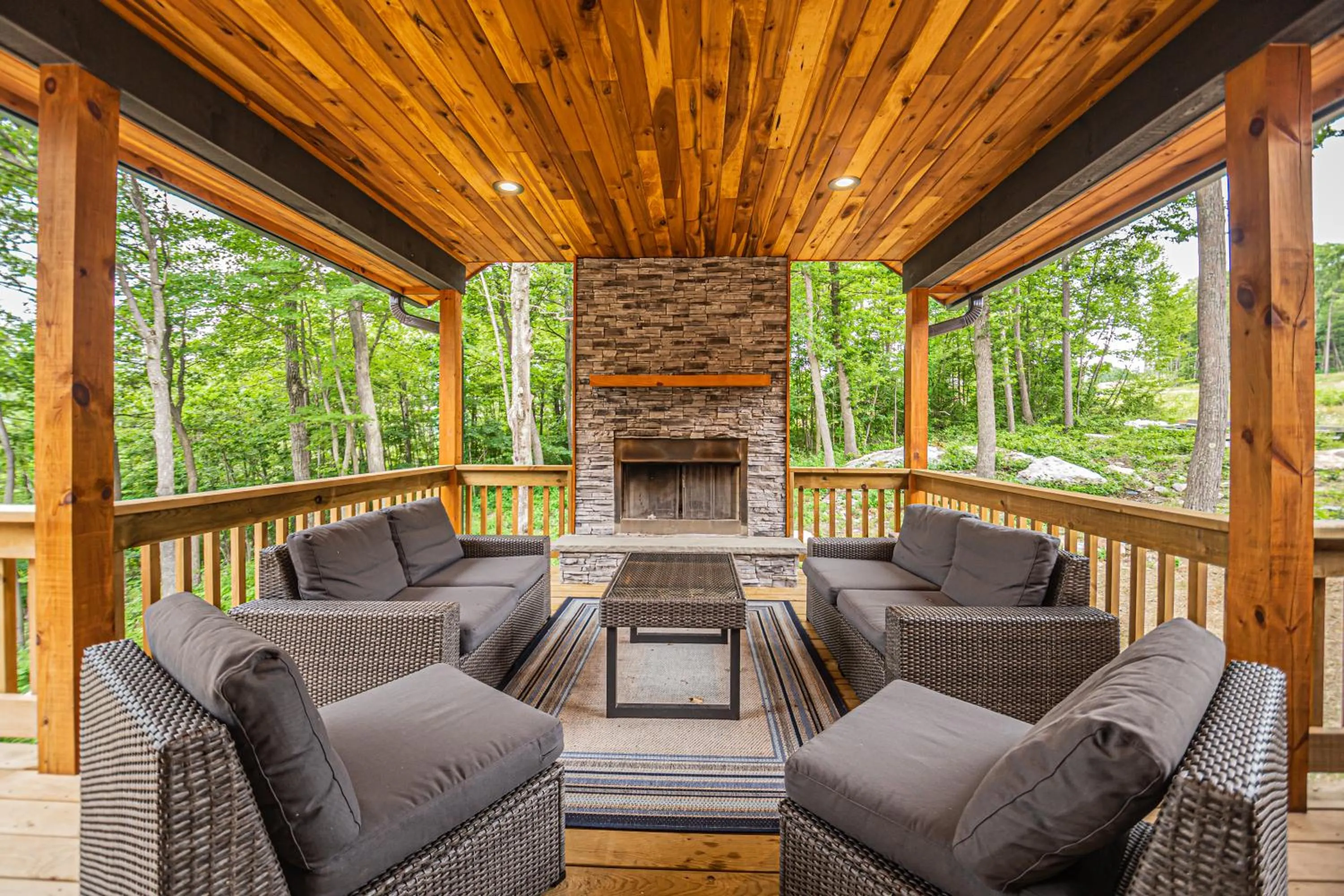 Property building in Space Mountain