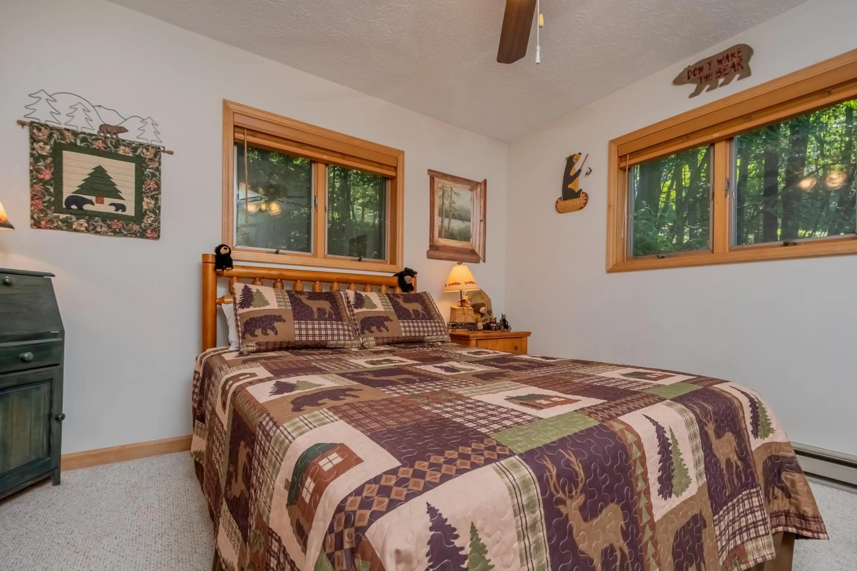 Property building, Bed in Heart and Soul