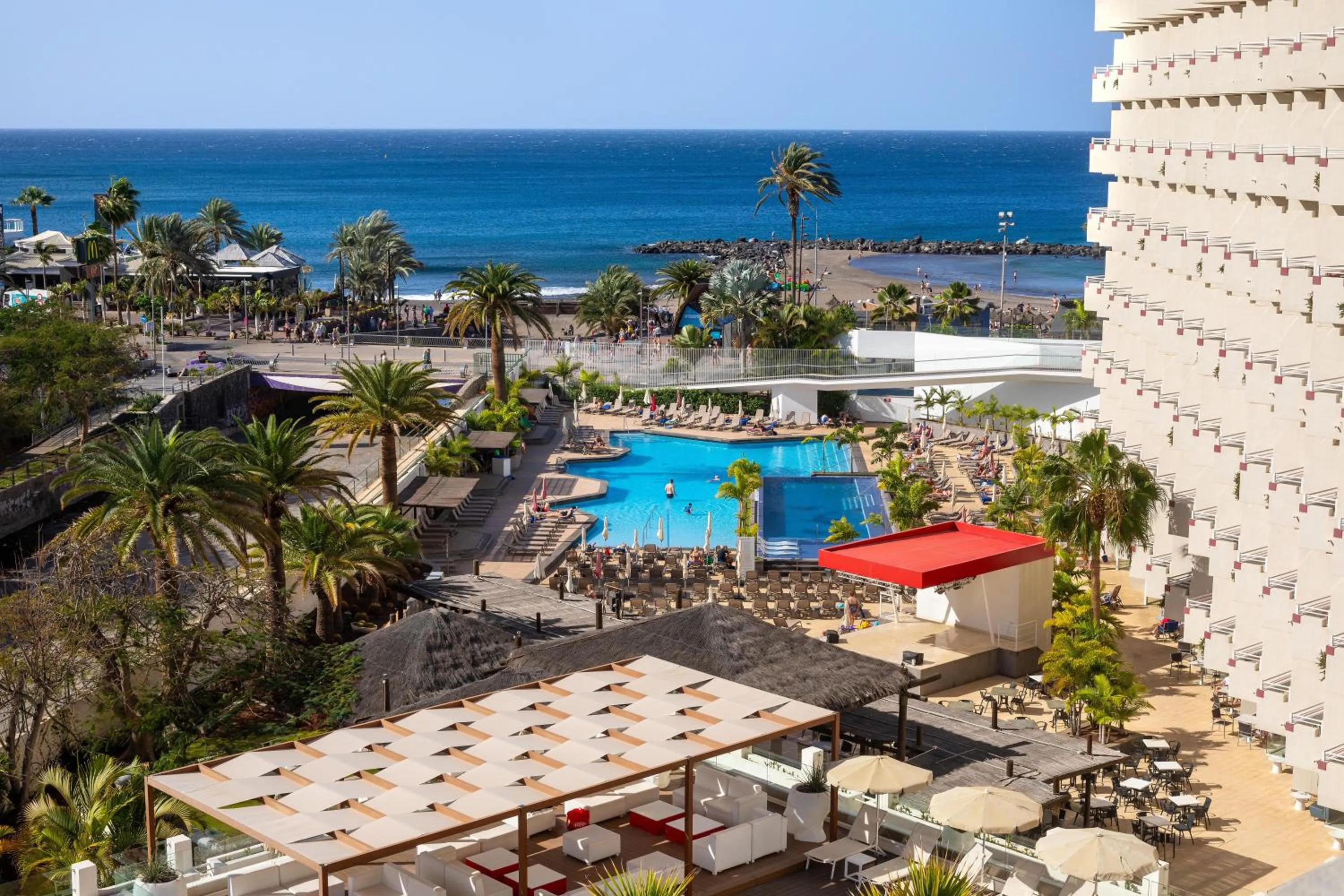 Property building in Alexandre Troya