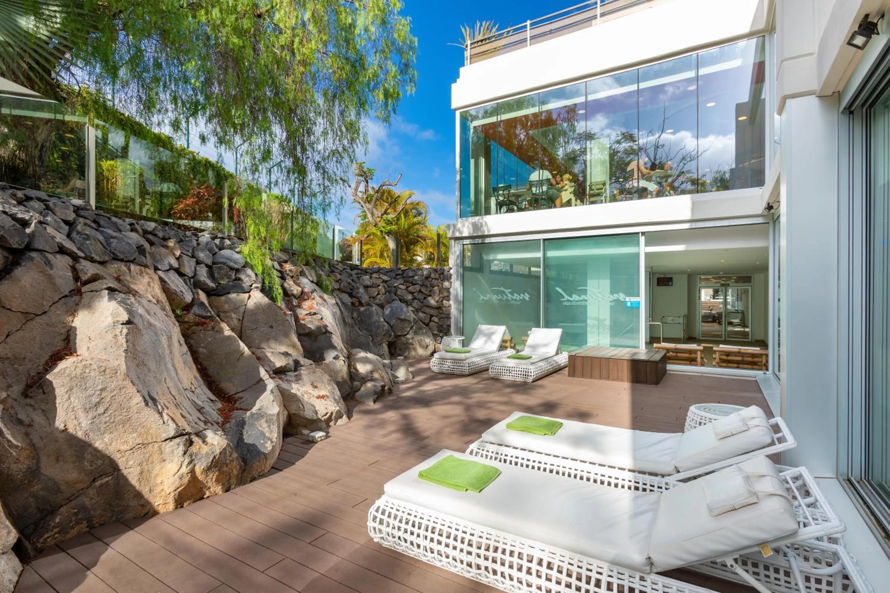 Solarium in Alexandre Troya